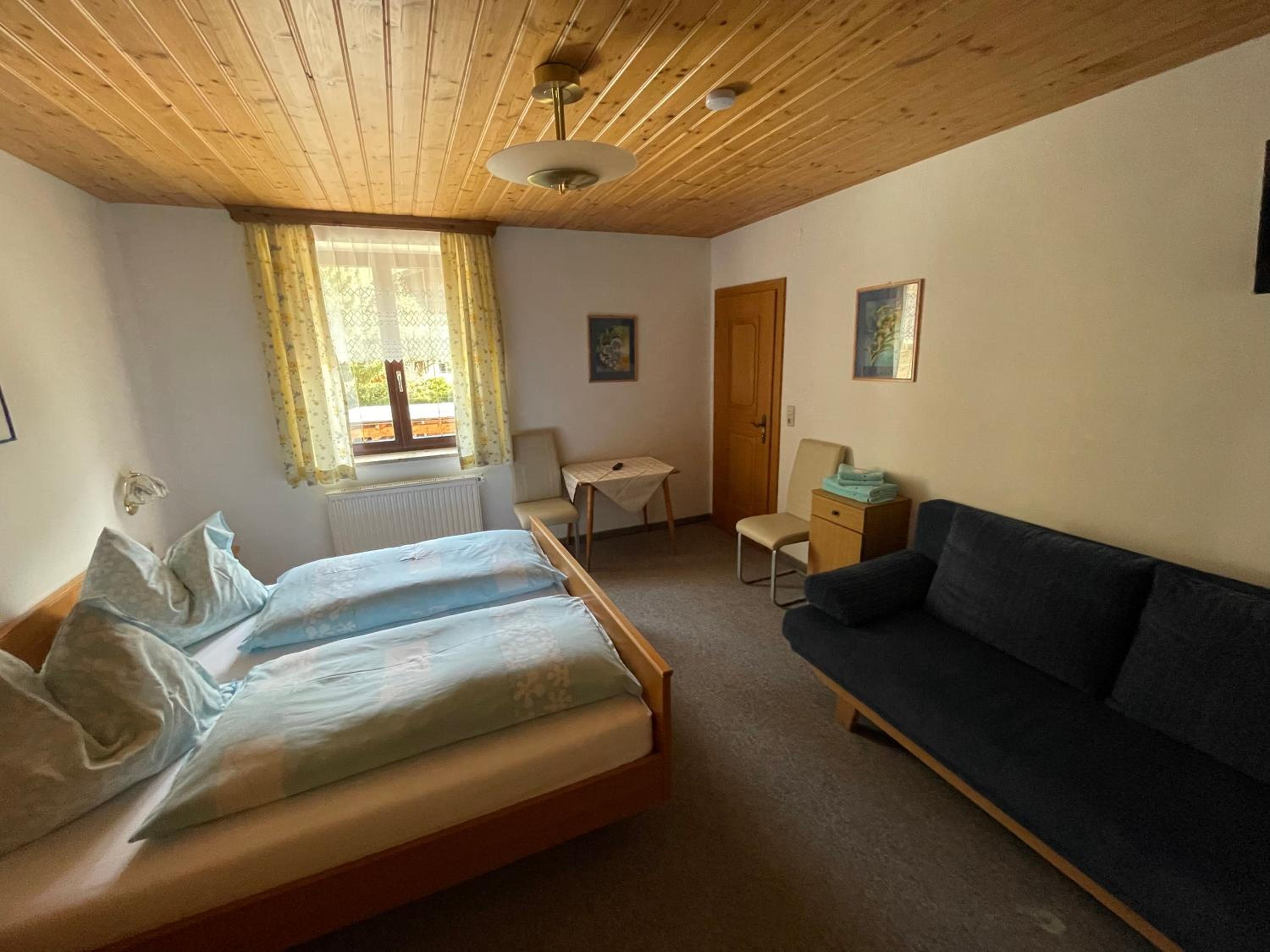 Triple Room with Shower photo 3