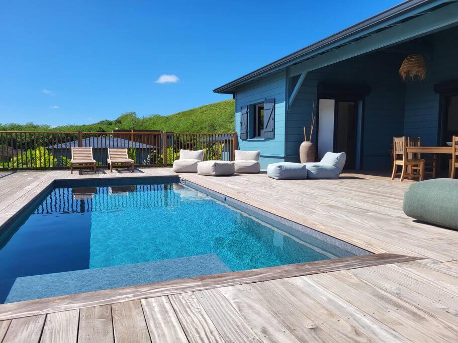 Three-Bedroom Villa photo 1