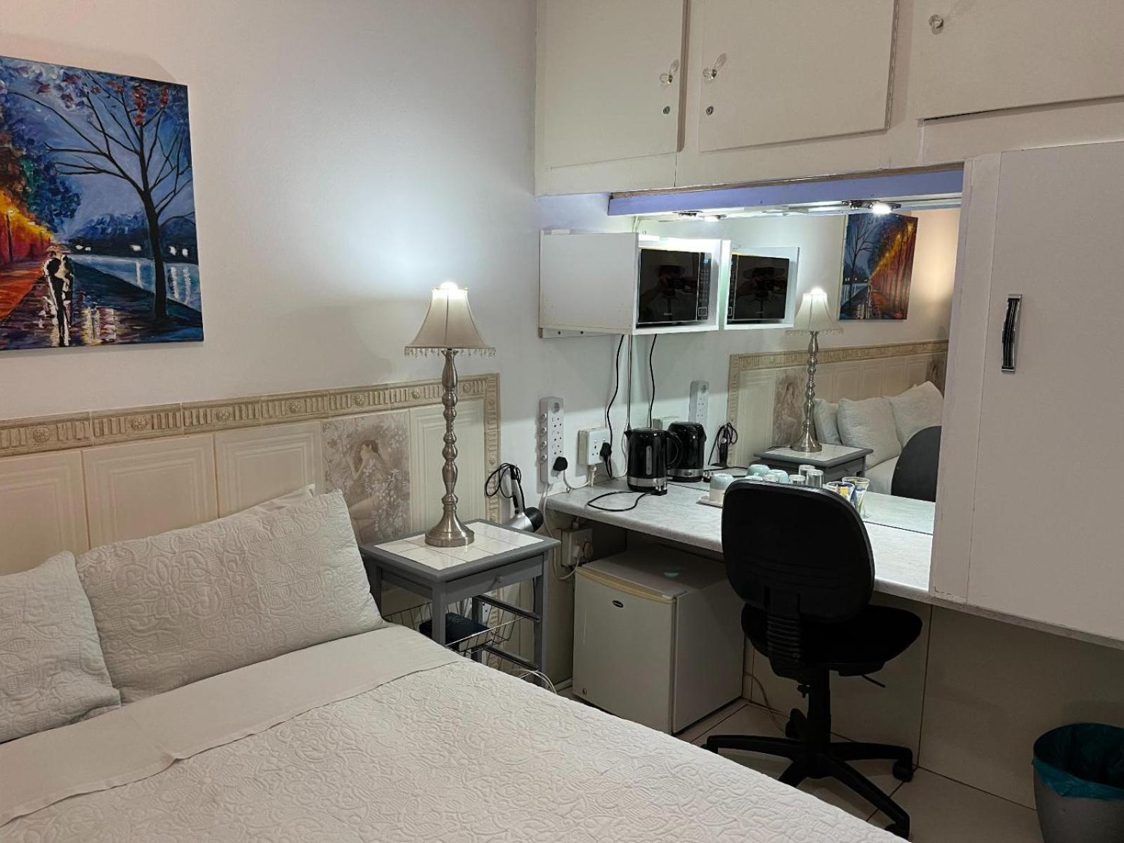 Deluxe Double Room photo 2