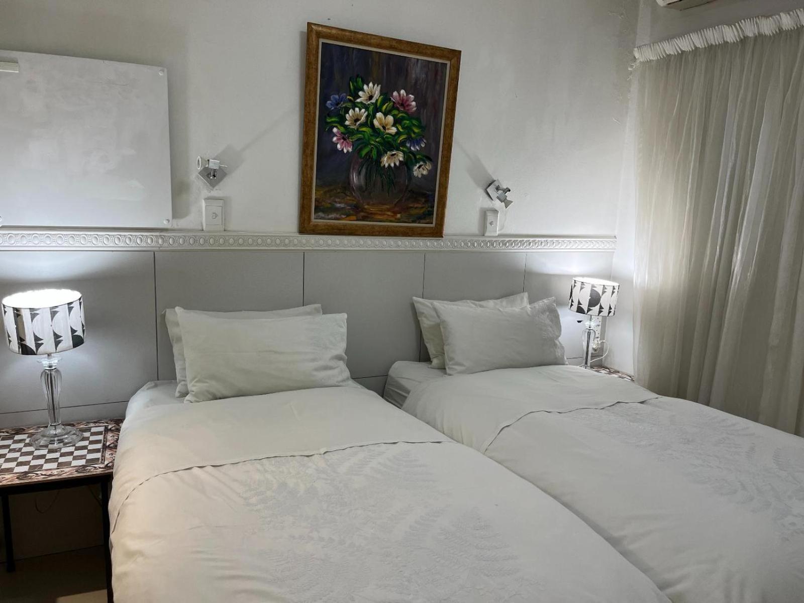 Deluxe Twin Room photo 1