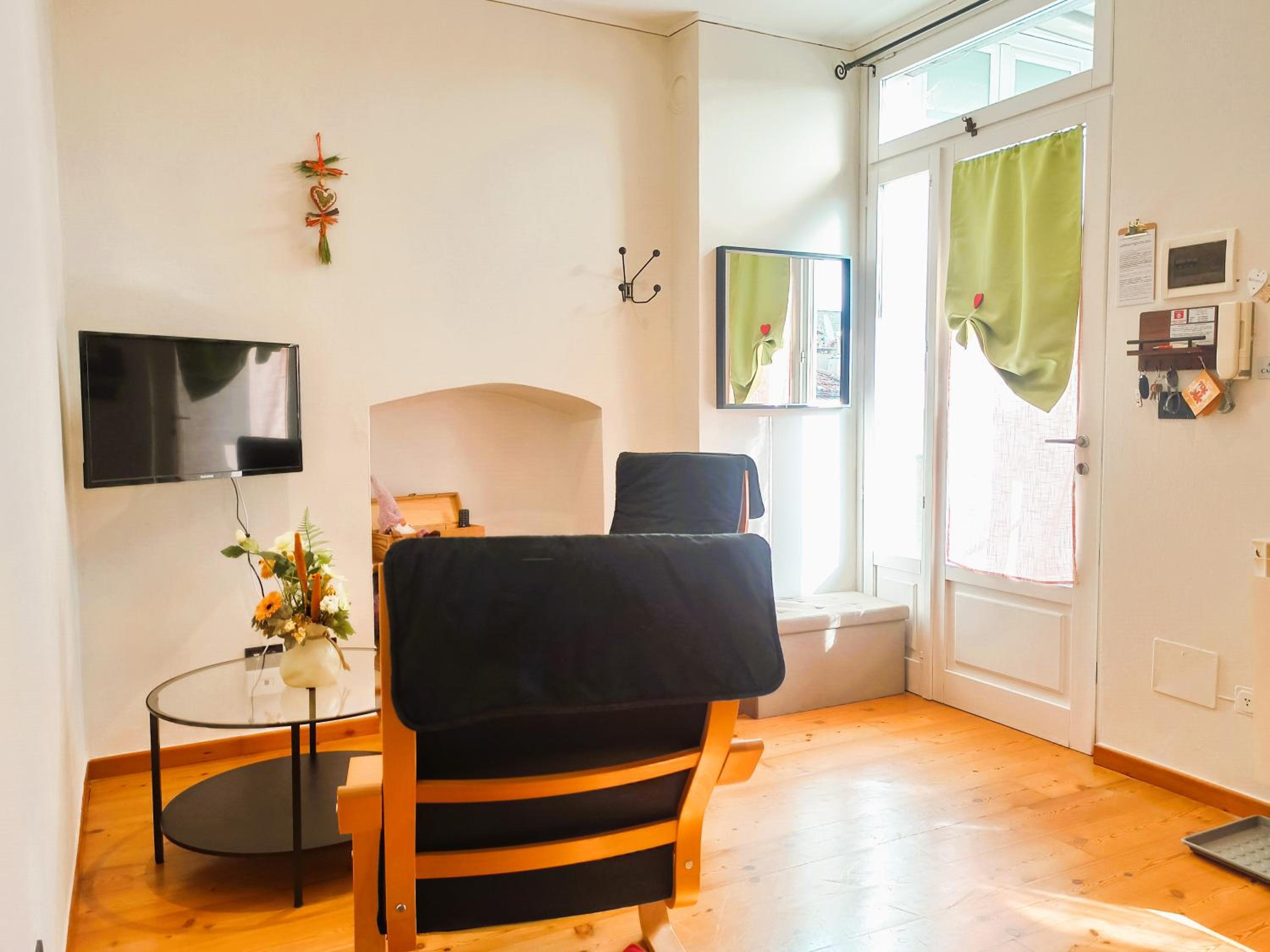 One-Bedroom Apartment with Balcony