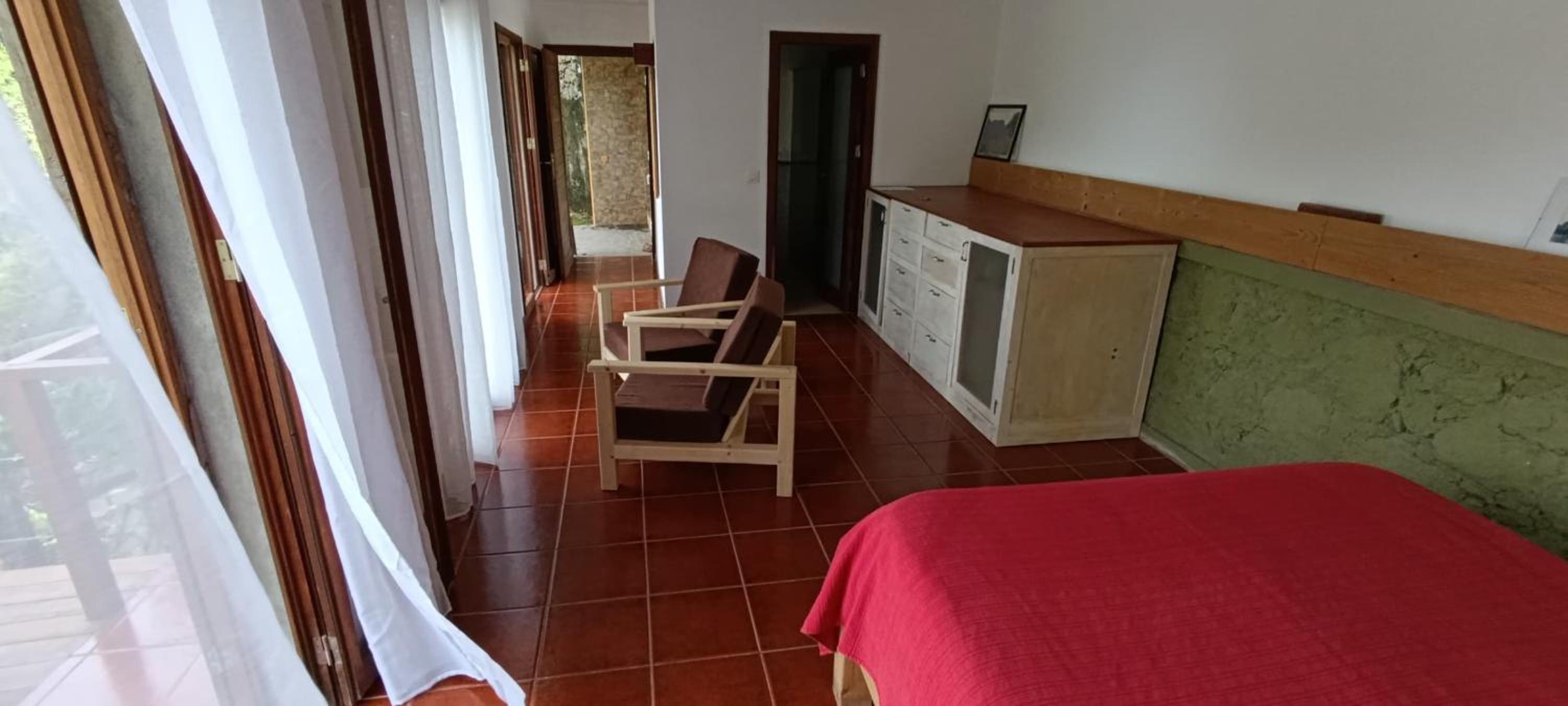 Suite with Mountain View
