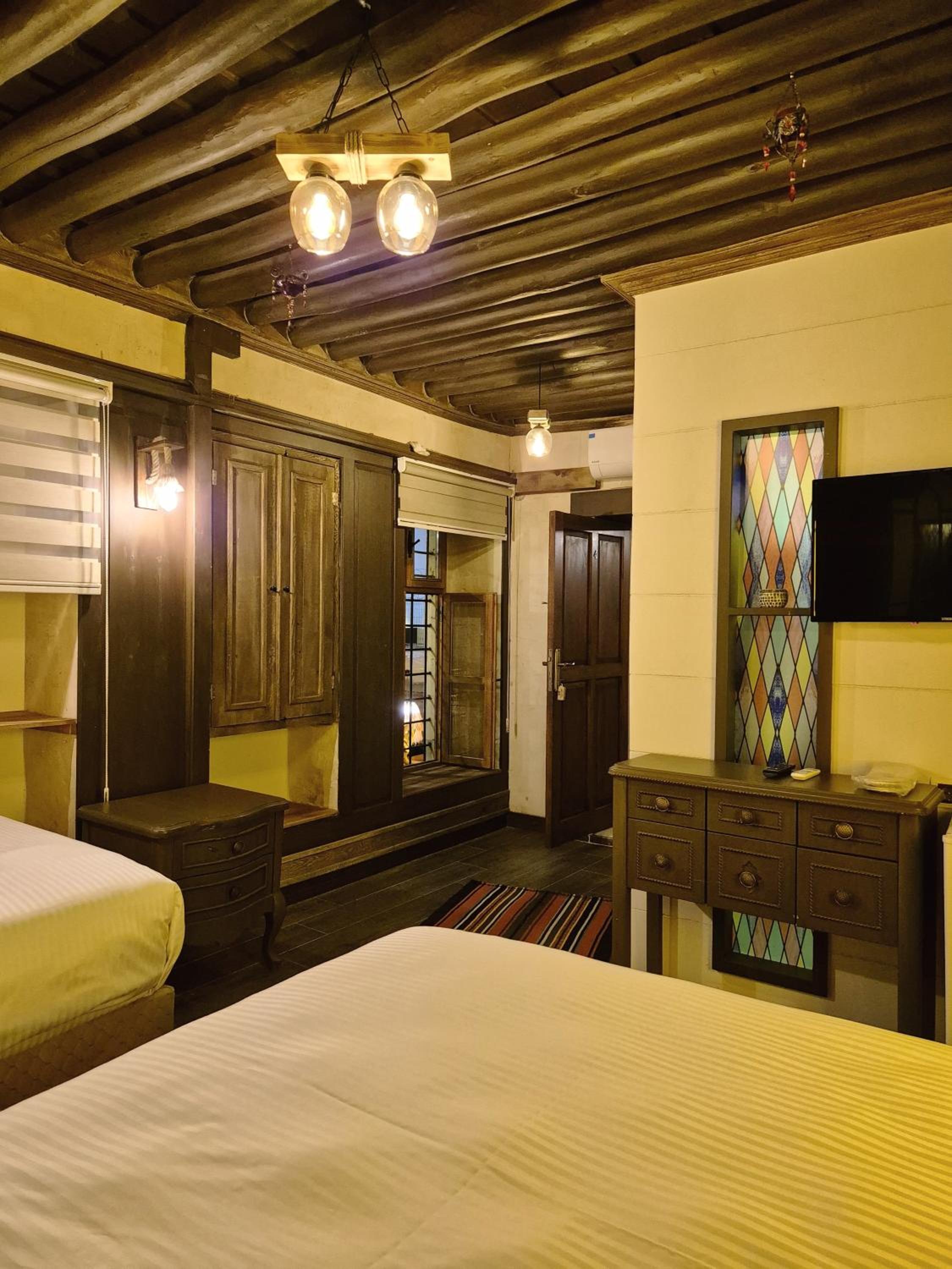 Deluxe Triple Room photo 2
