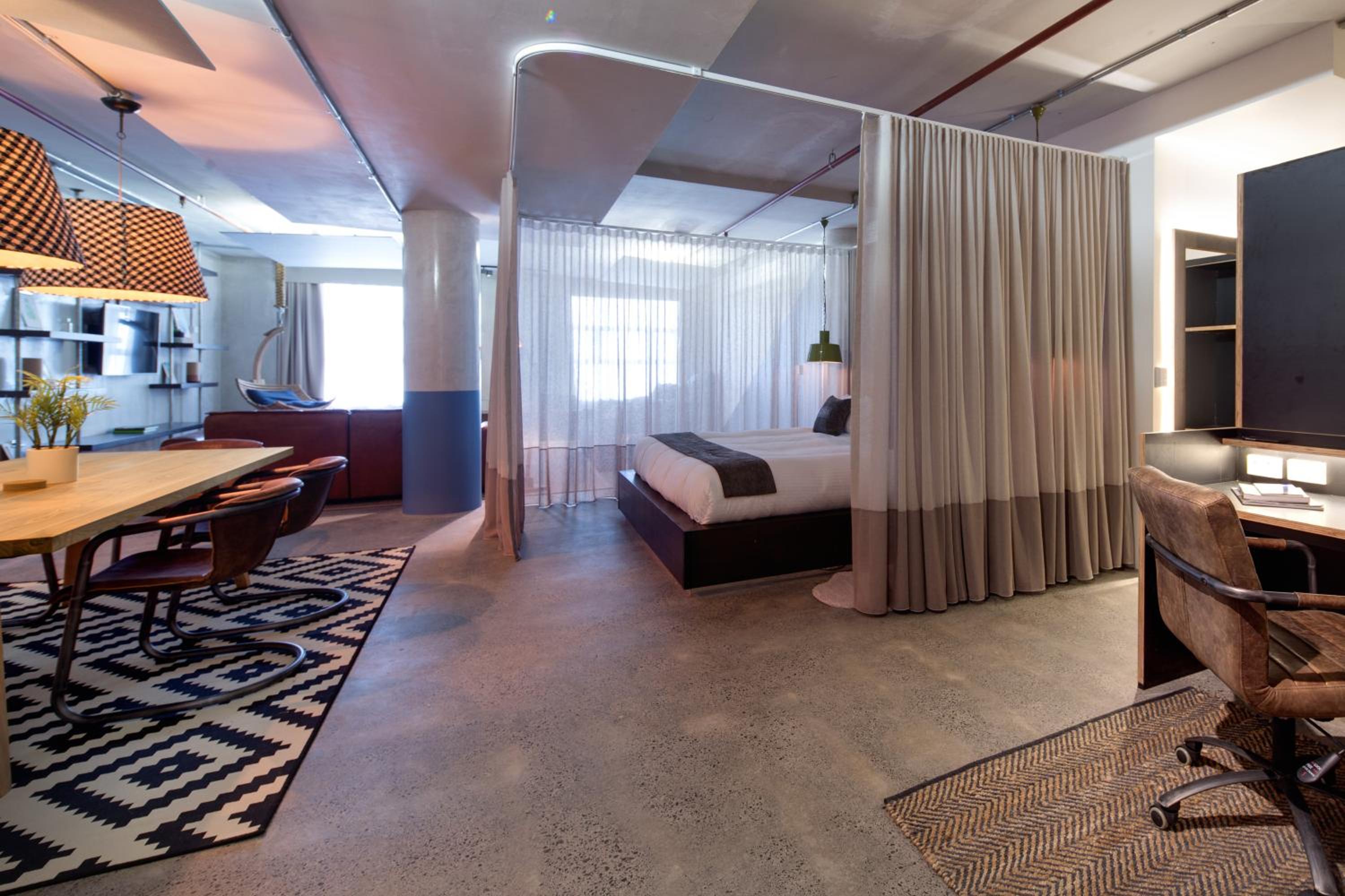 Luxury Plus Suite