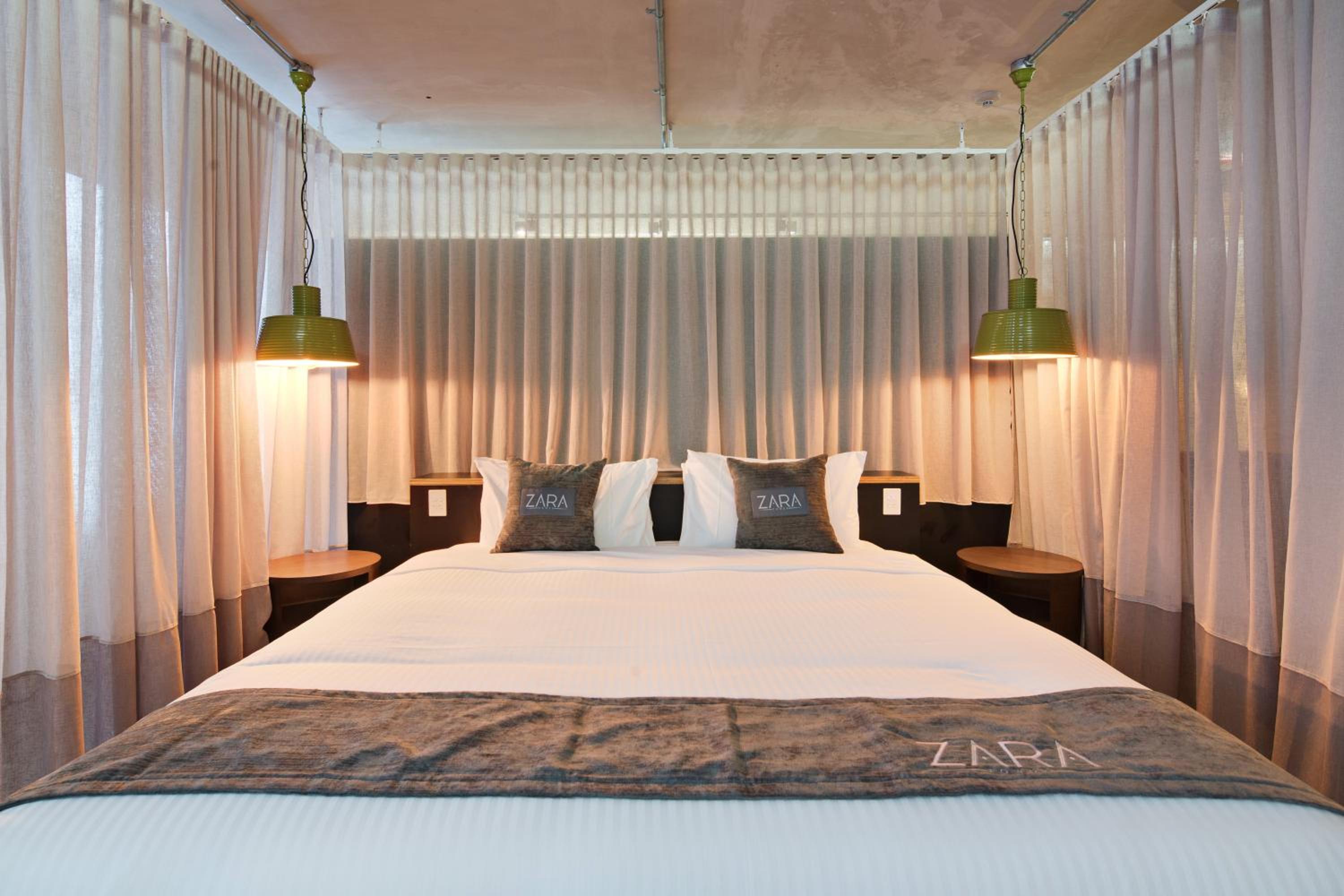 Luxury Plus Suite thumbnail 5