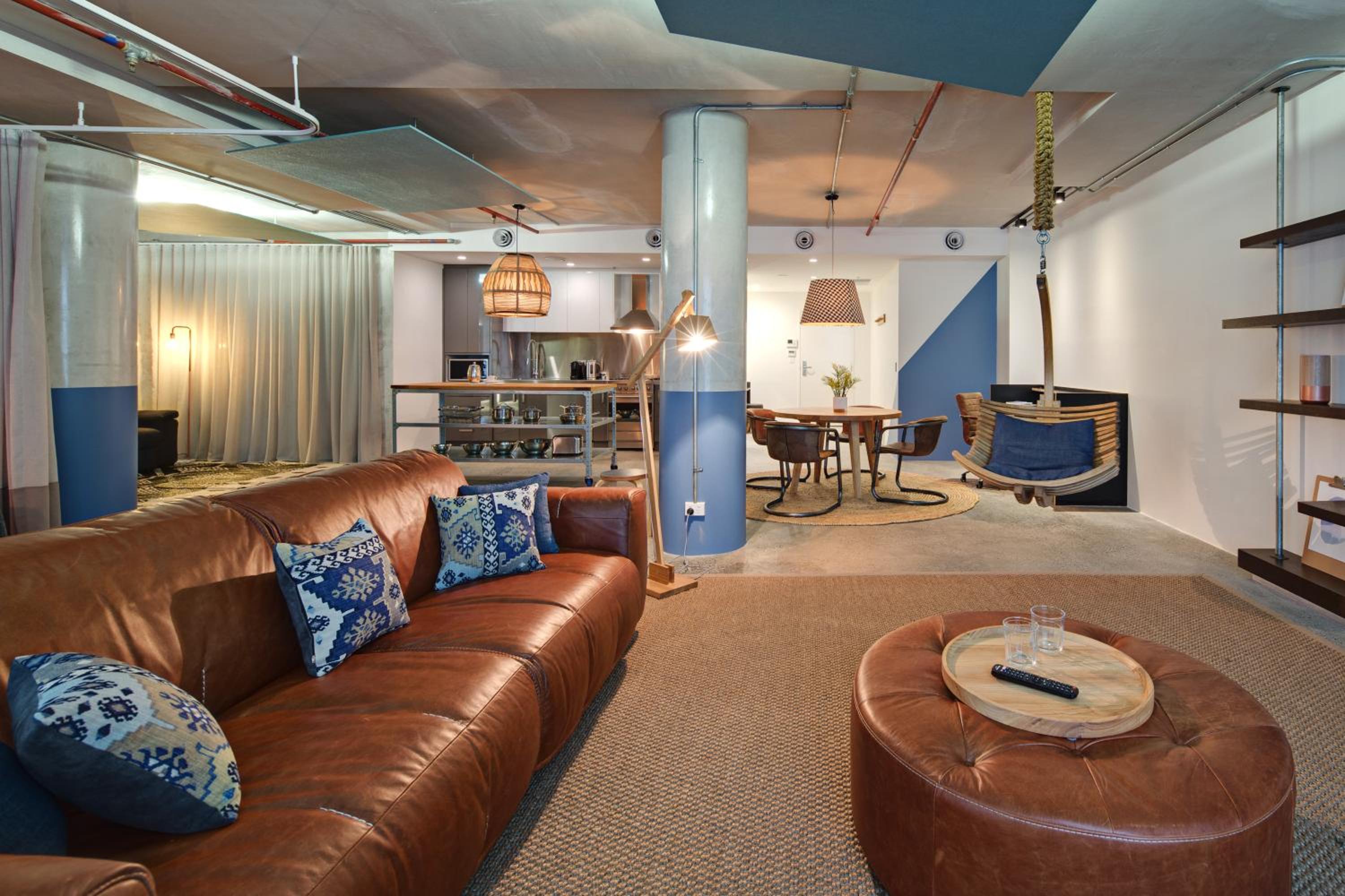 Luxury Plus Suite