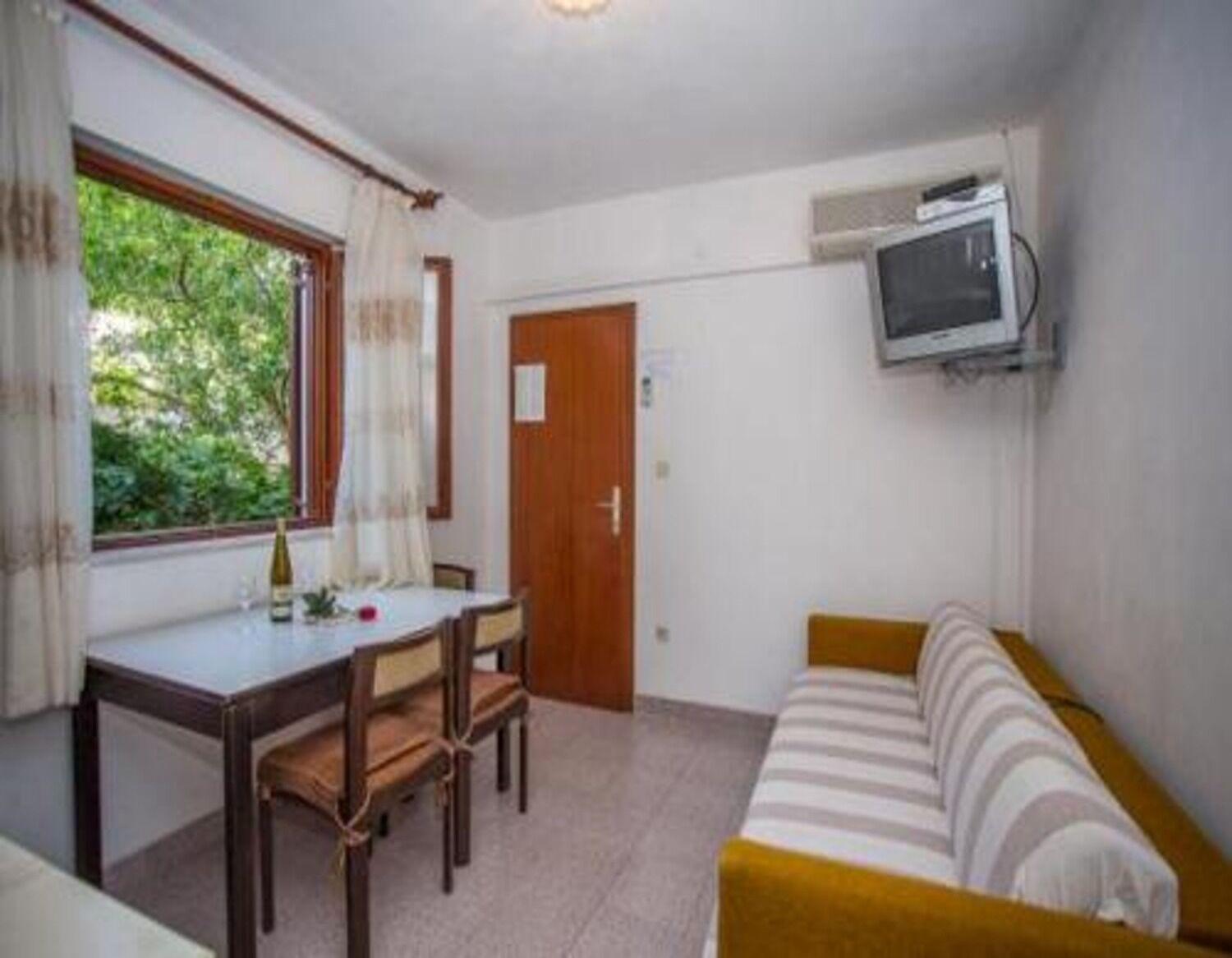 One-Bedroom apartment Standard photo 1