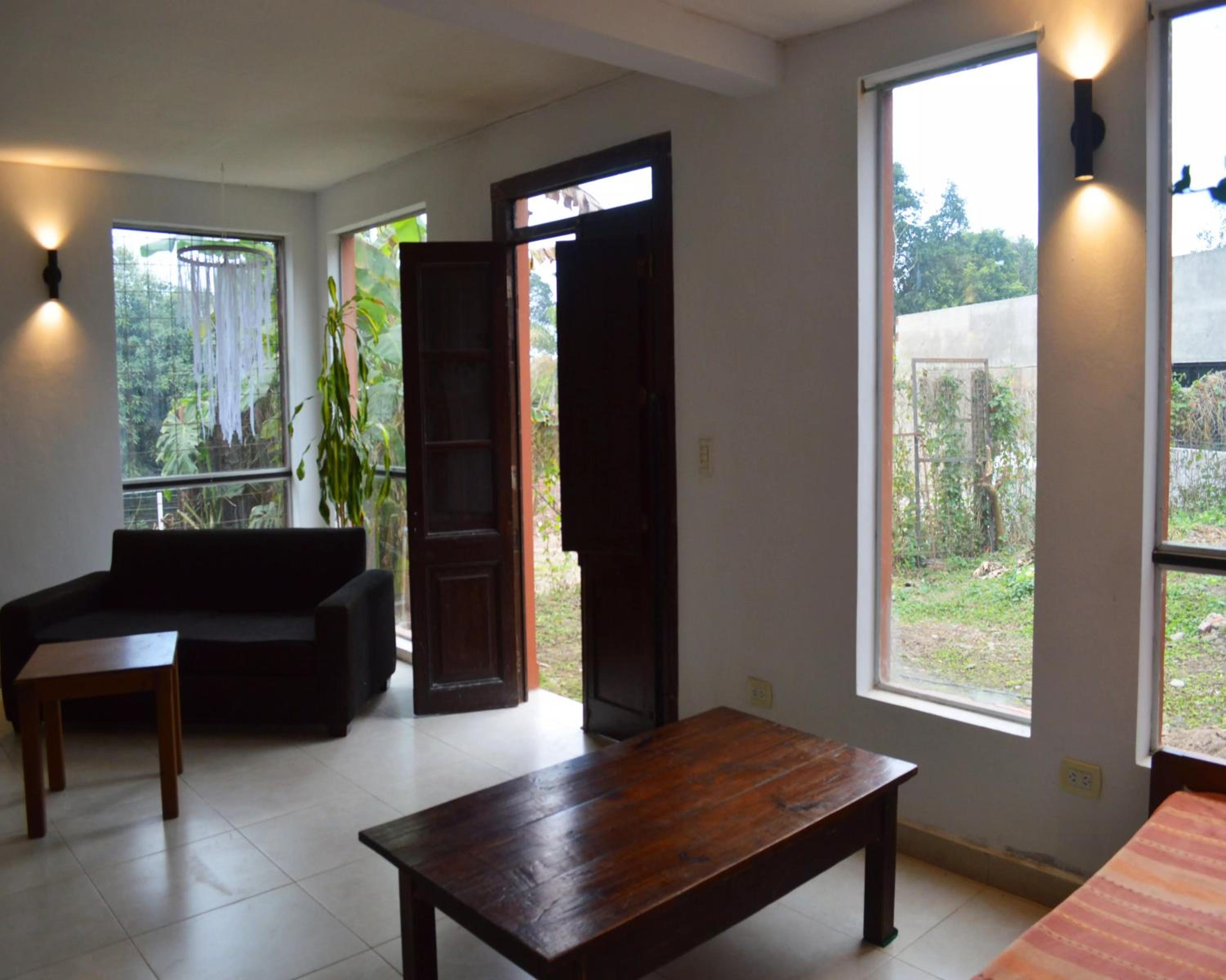 One-Bedroom House photo 1