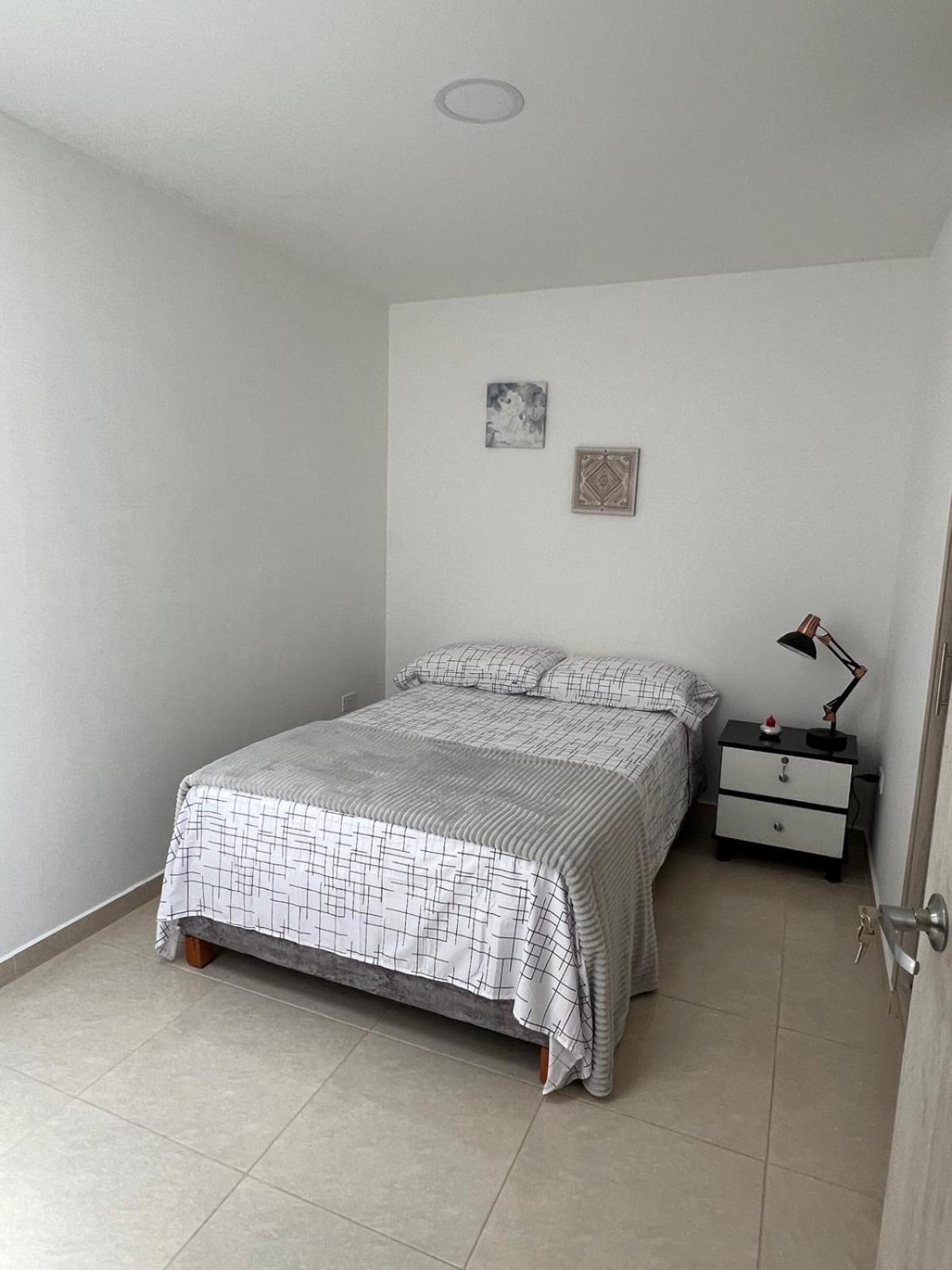 Three-Bedroom Apartment photo 2