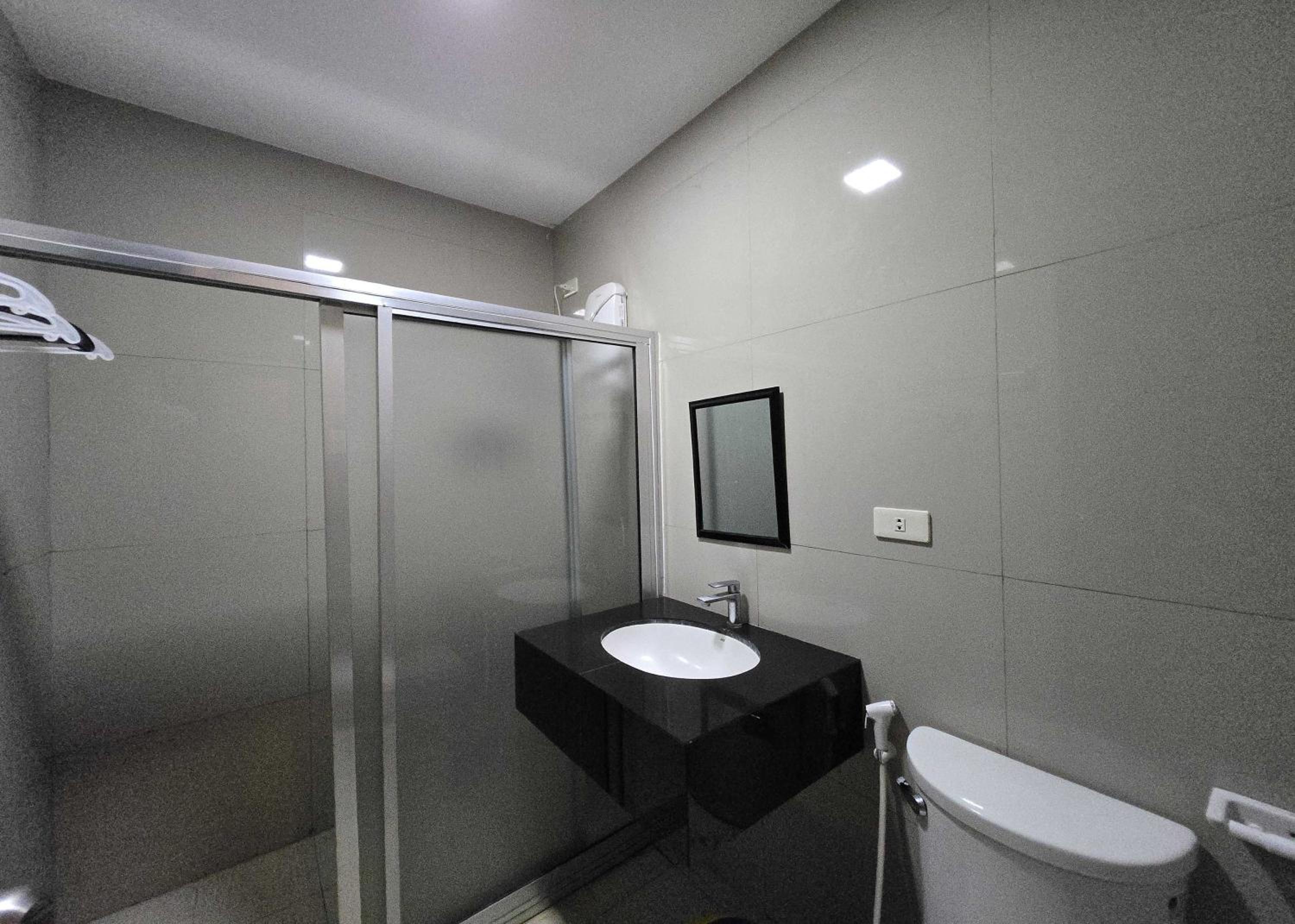 Double Room - Photo 11
