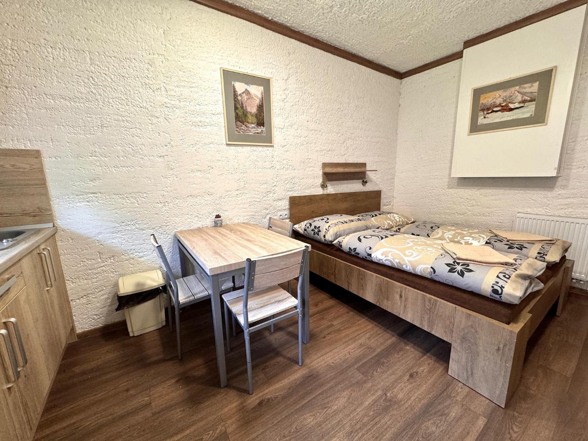 Studio Apartment