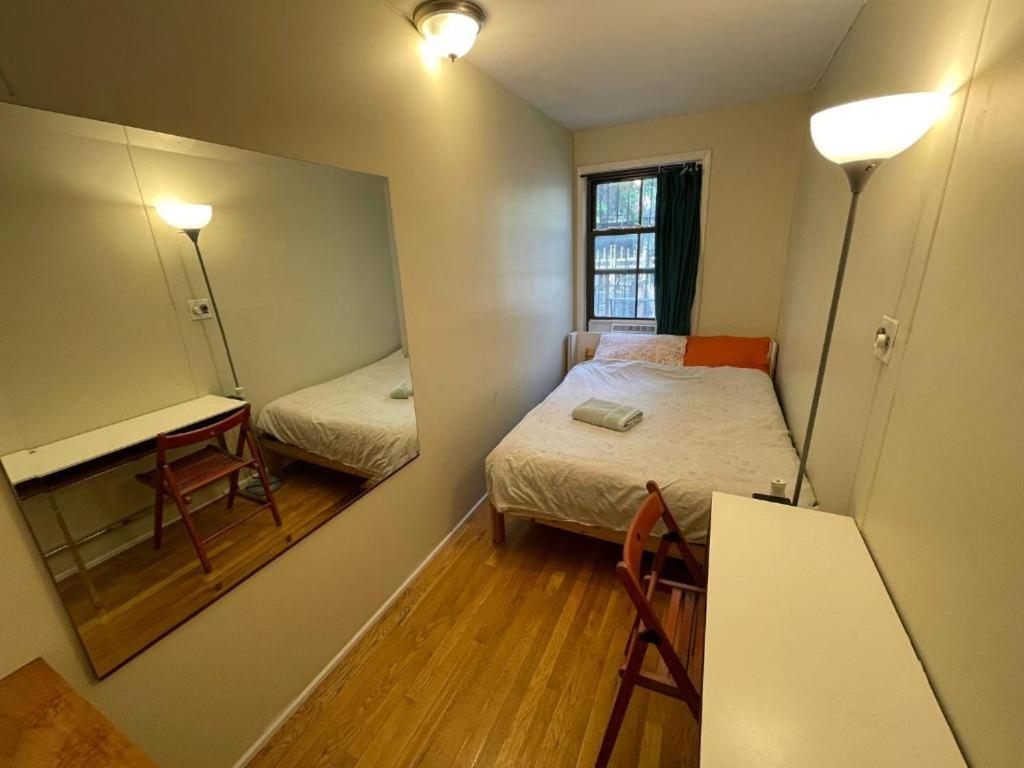 Small Twin Room photo 1