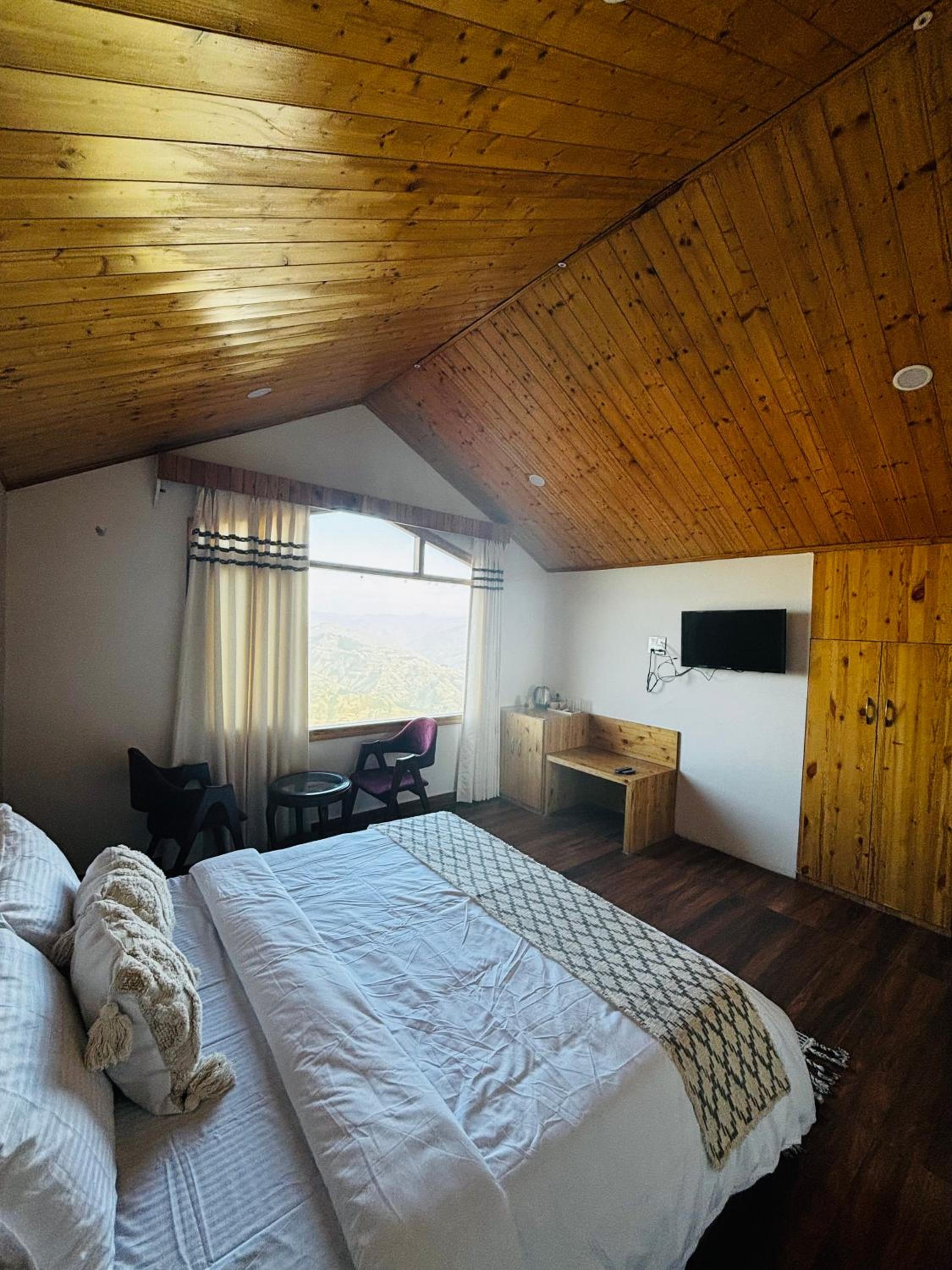 Double Room with Mountain View photo 3