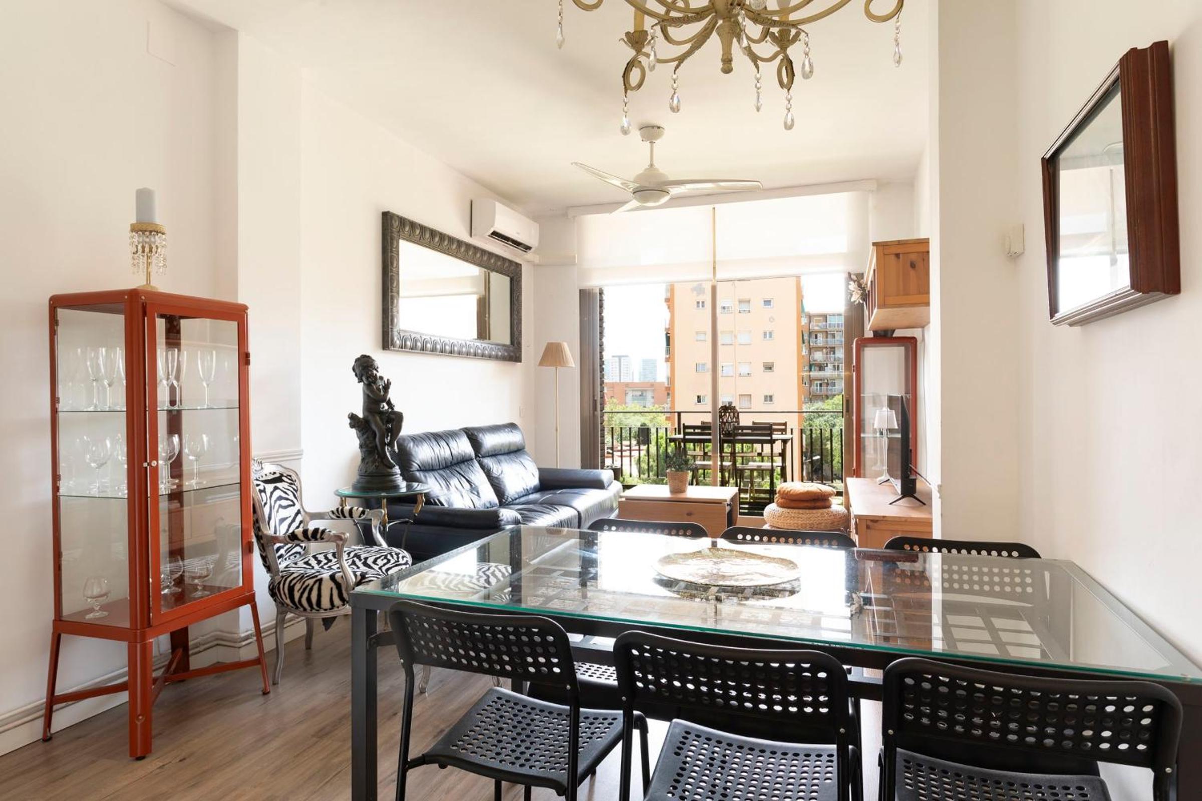 Apartment - Photo 4