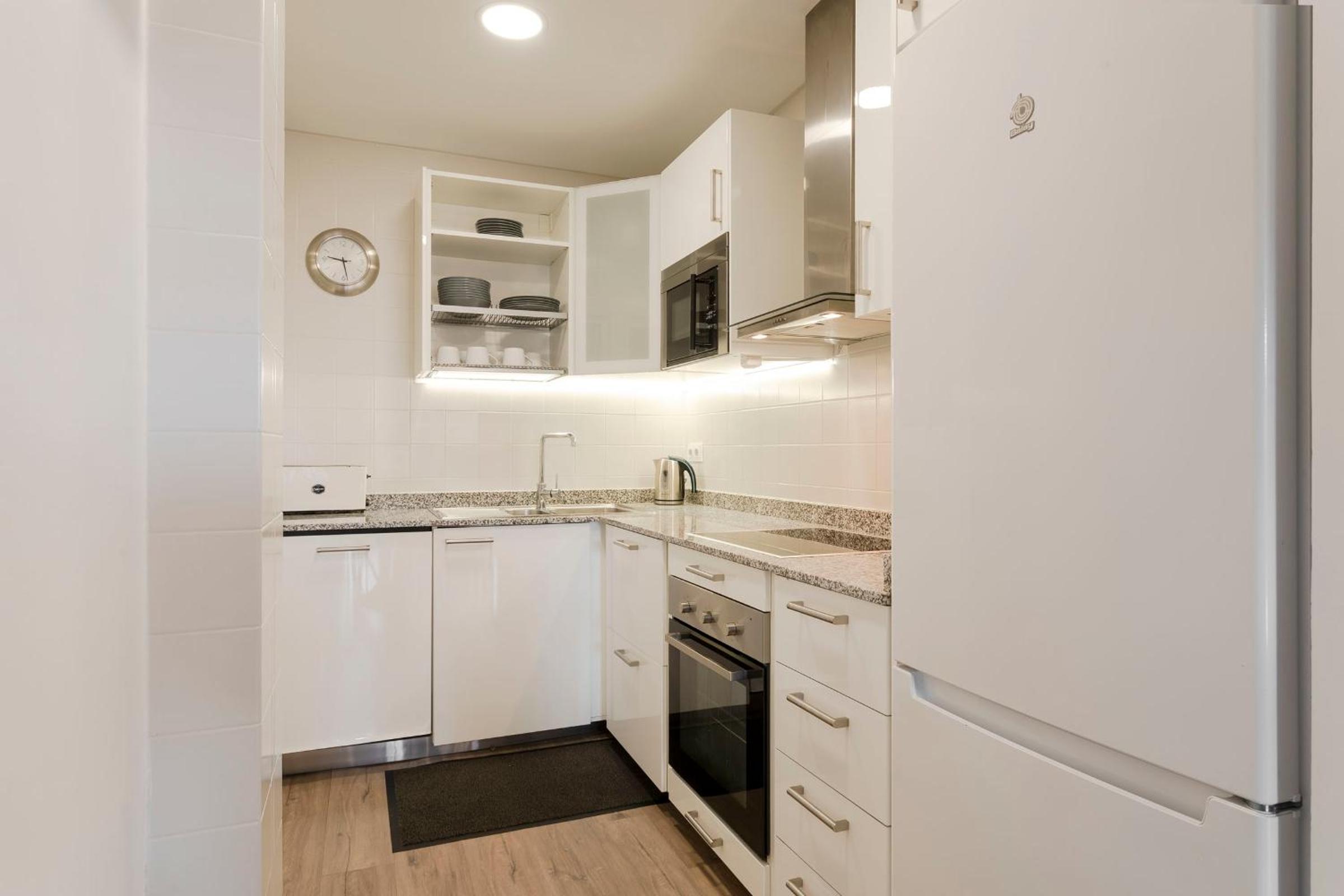 Apartment - Photo 27