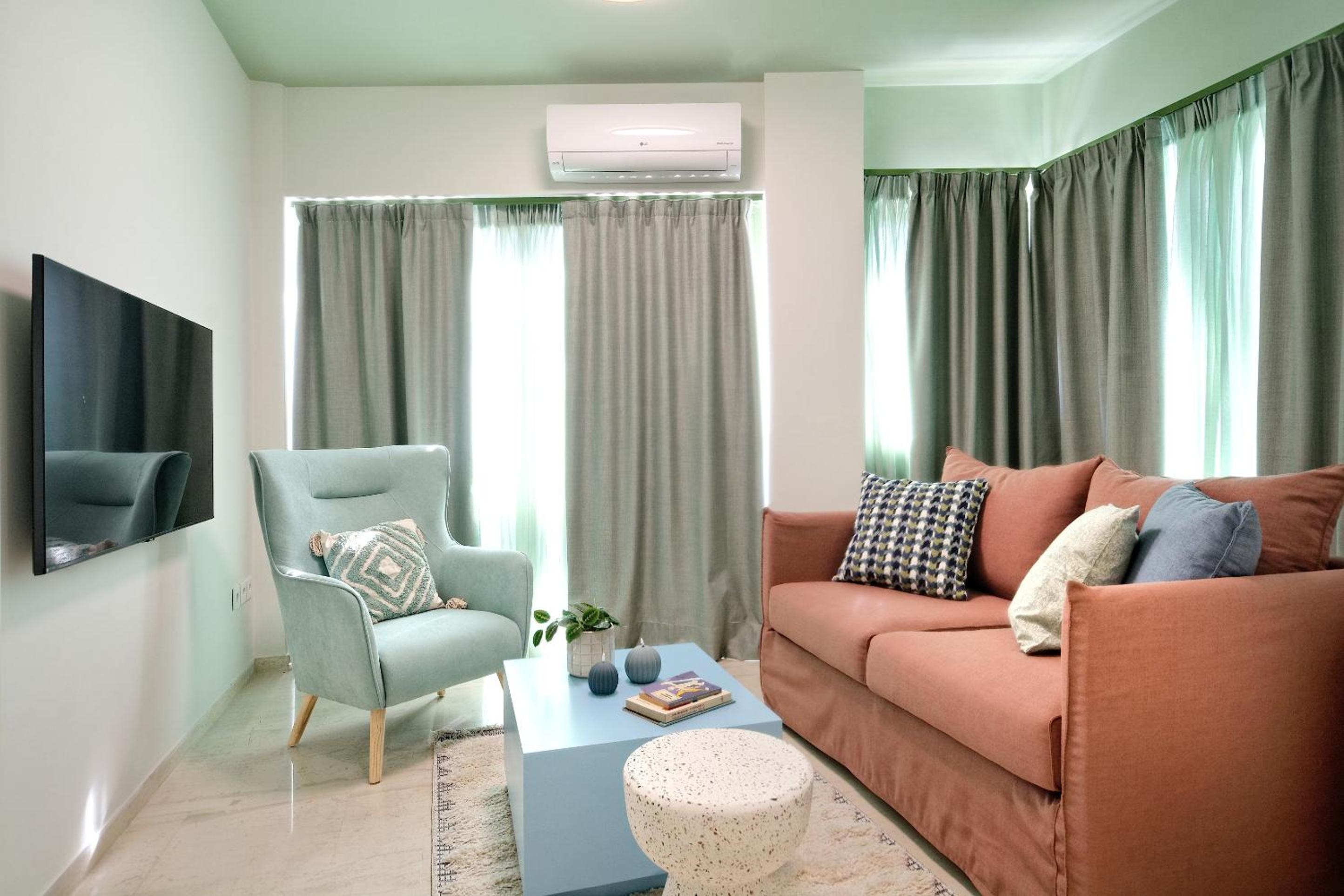 One-Bedroom Apartment with Balcony photo 1