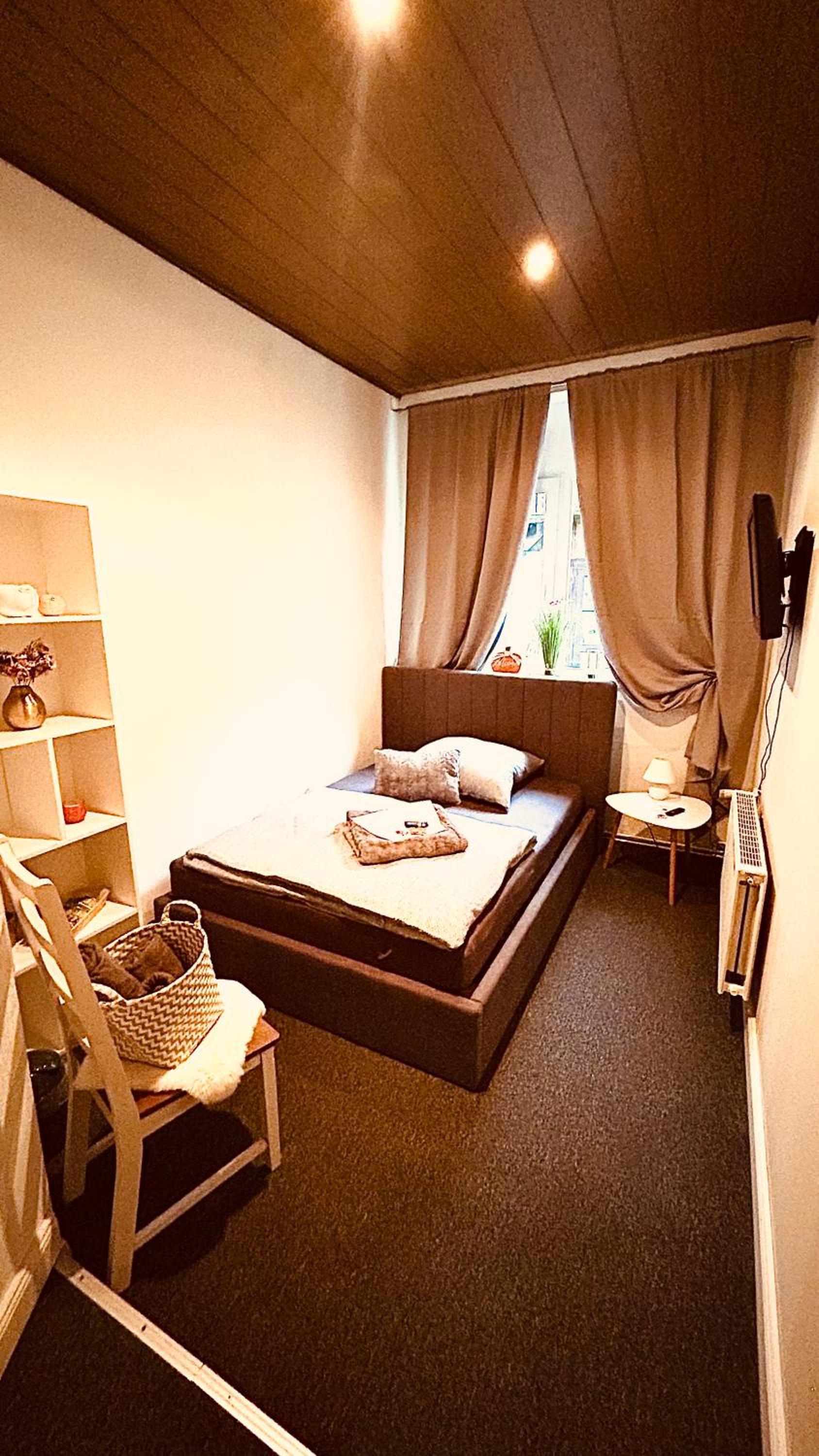 Double Room with Private Bathroom photo 1