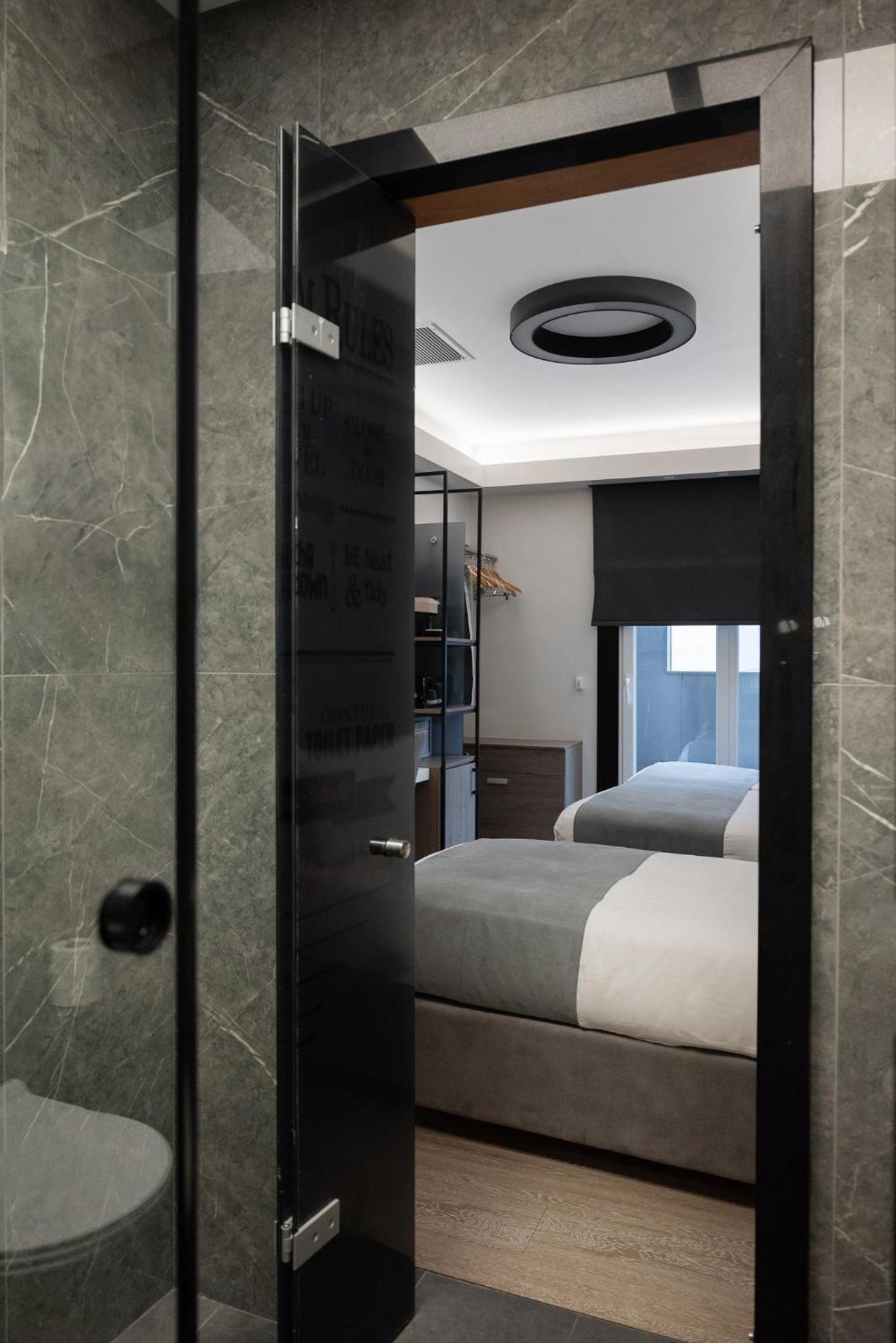 Triple Room - Photo 10