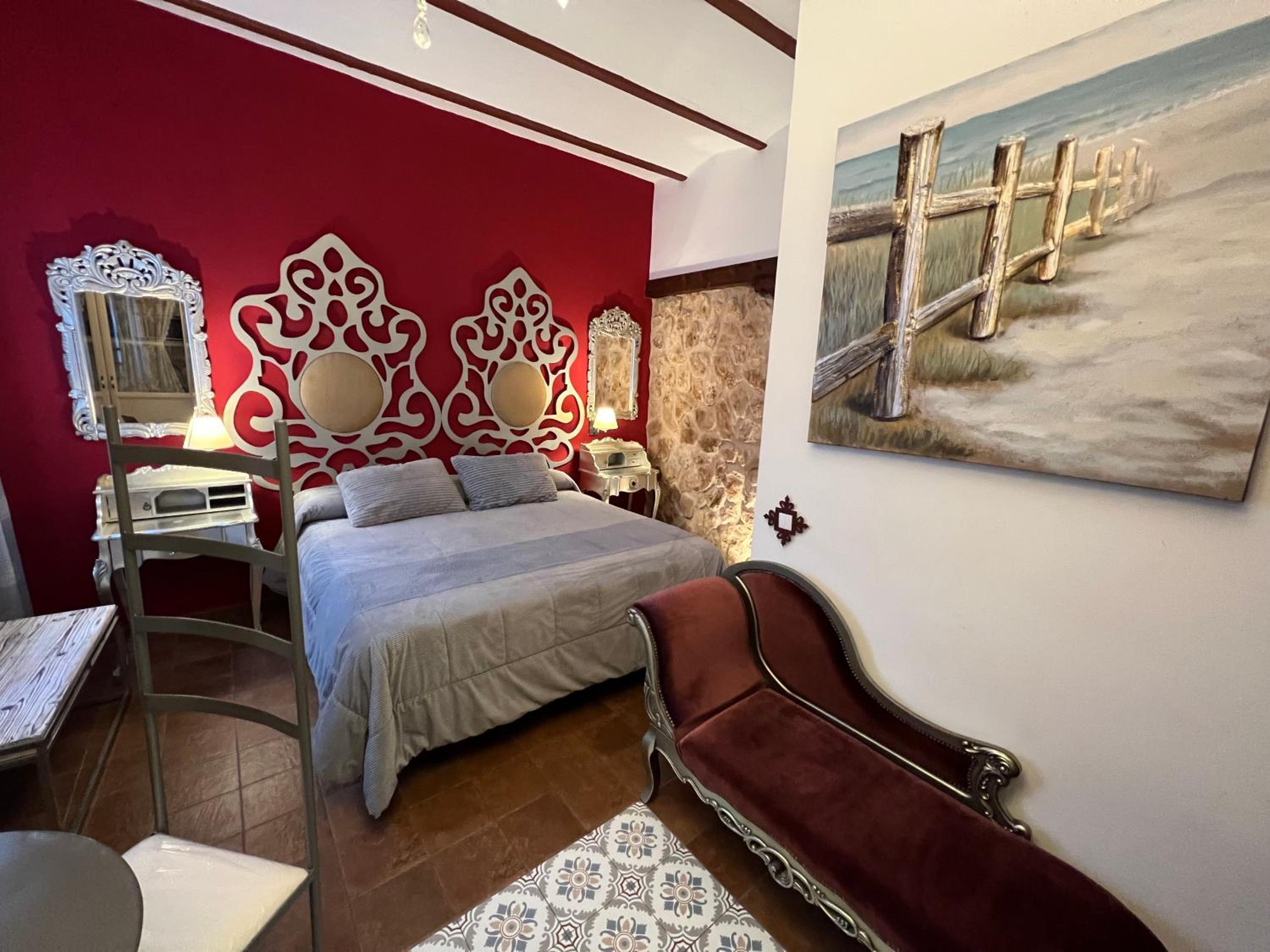 Deluxe King Room
