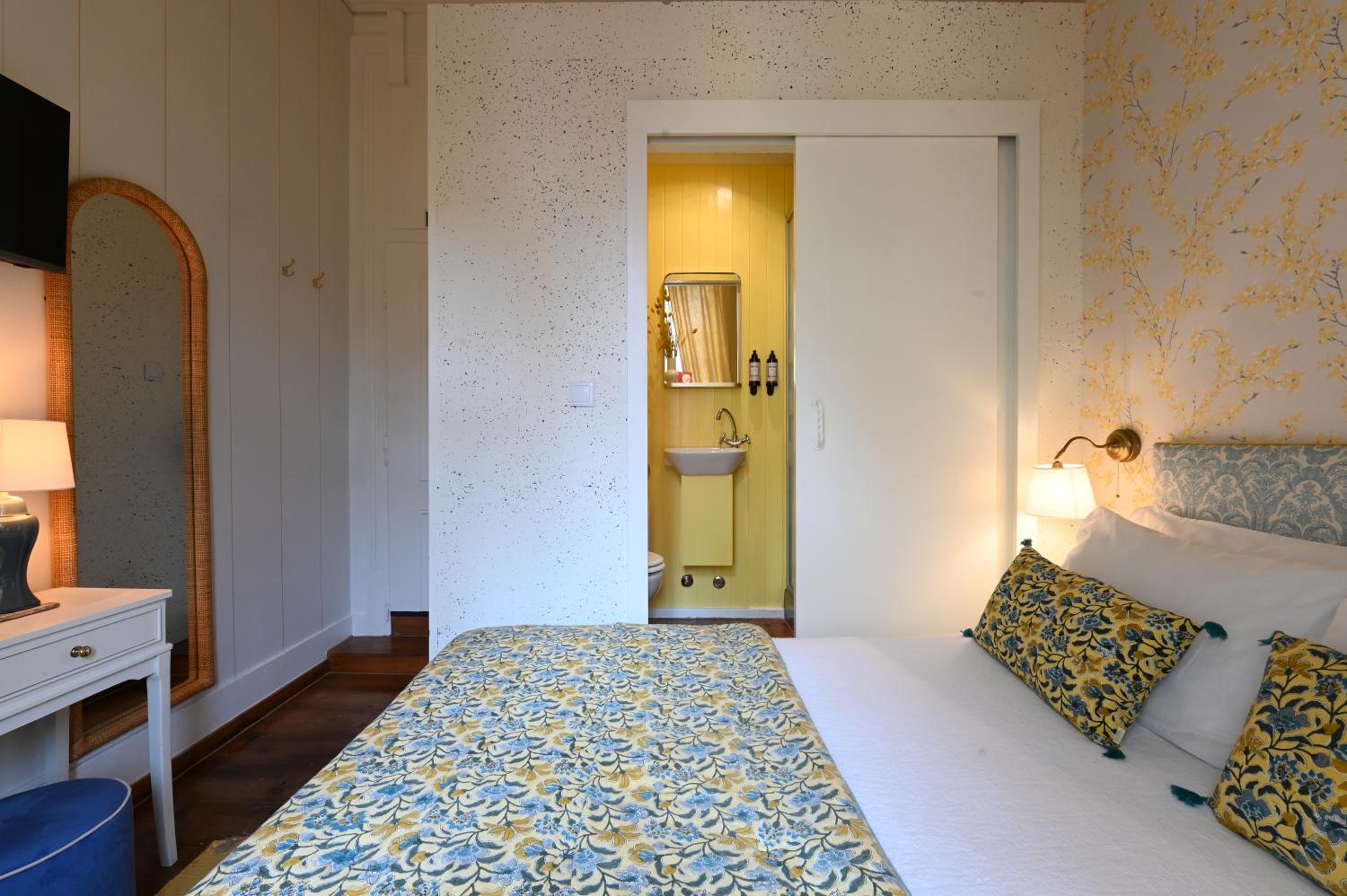 Single Room photo 3