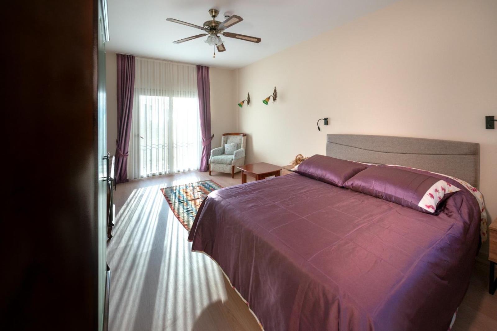 Standard Double Room photo 3