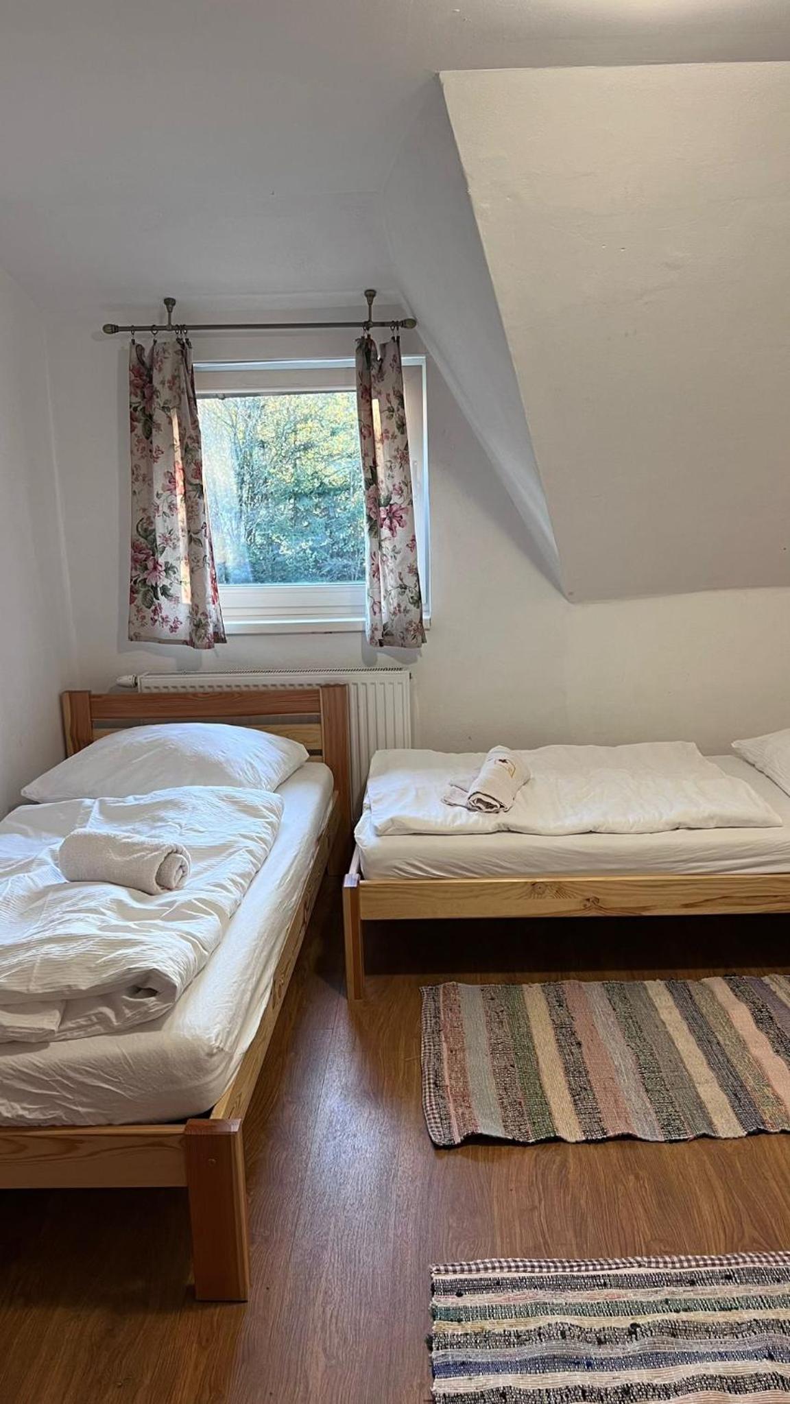 Standard Triple Room - Photo 3