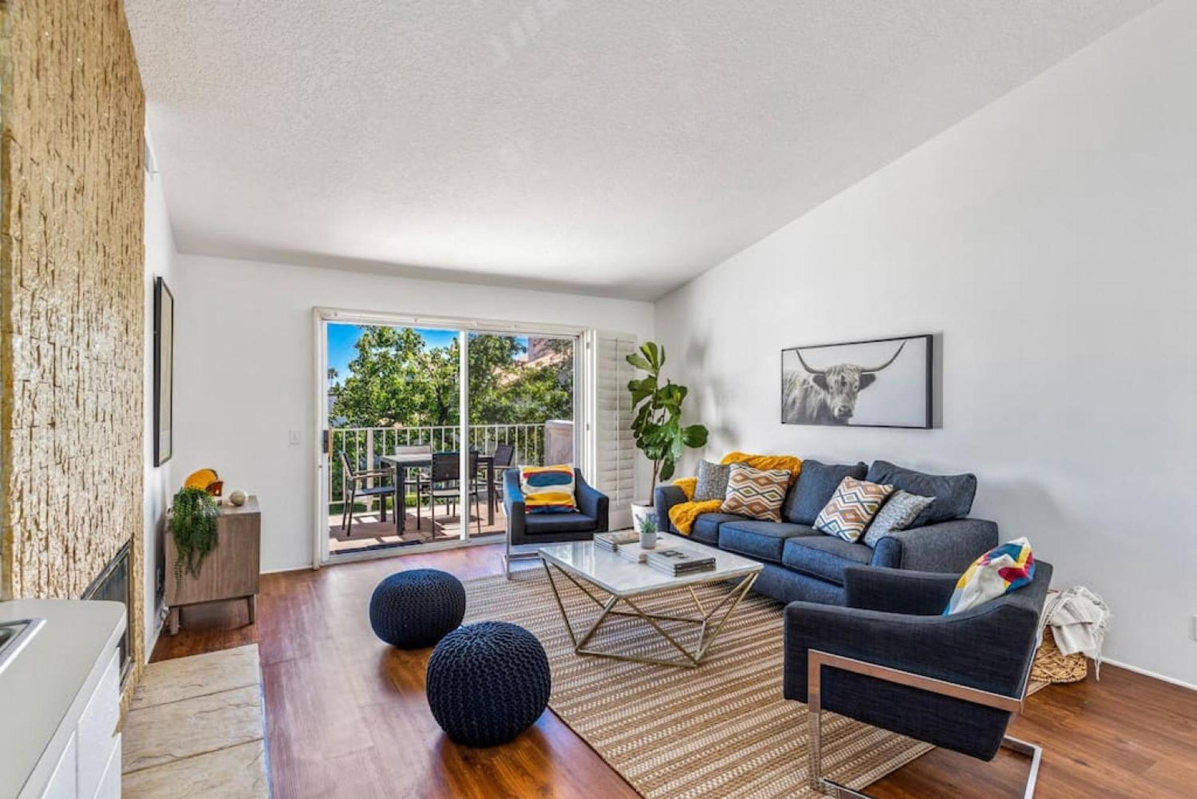 Apartment photo 1