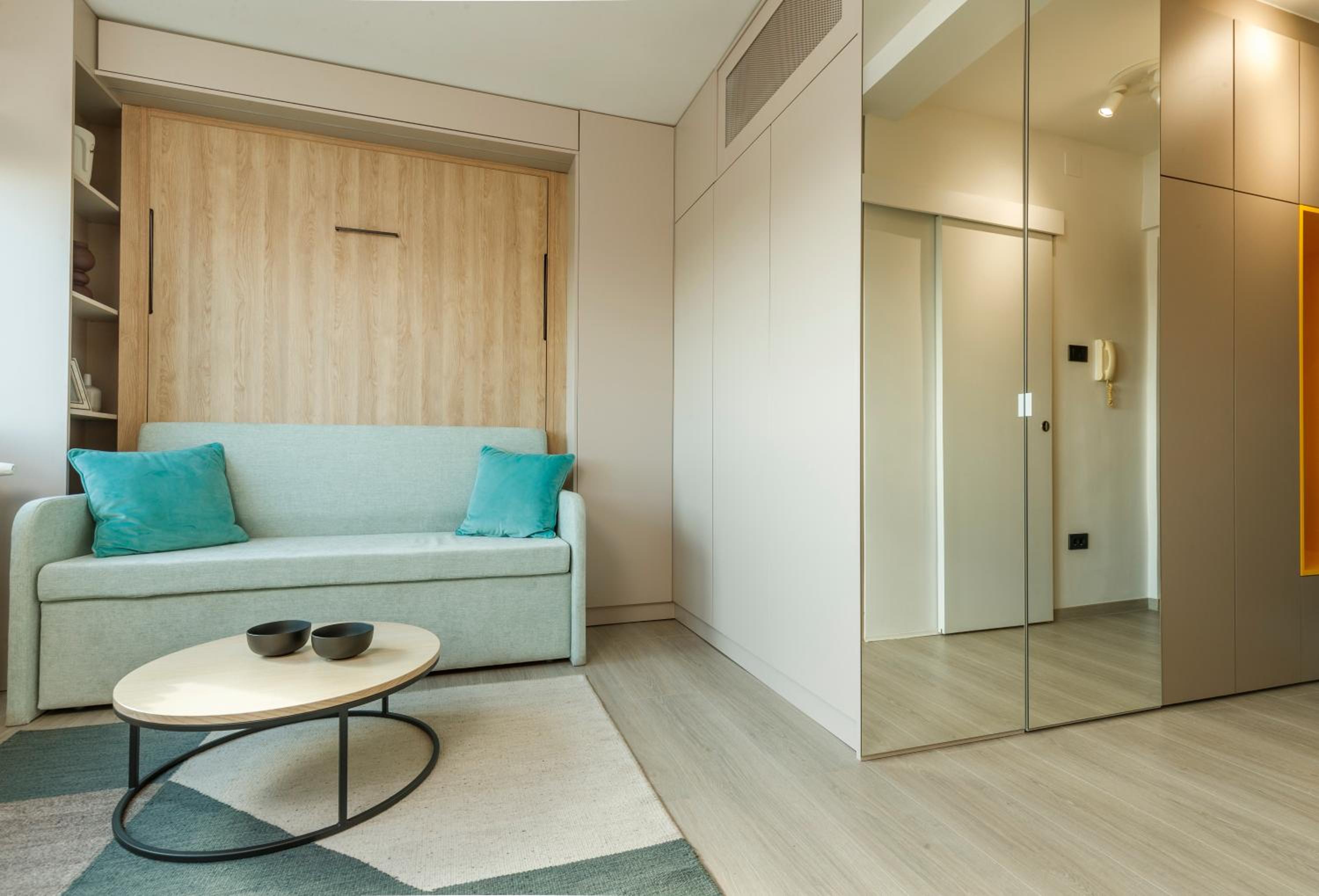 One-Bedroom Apartment