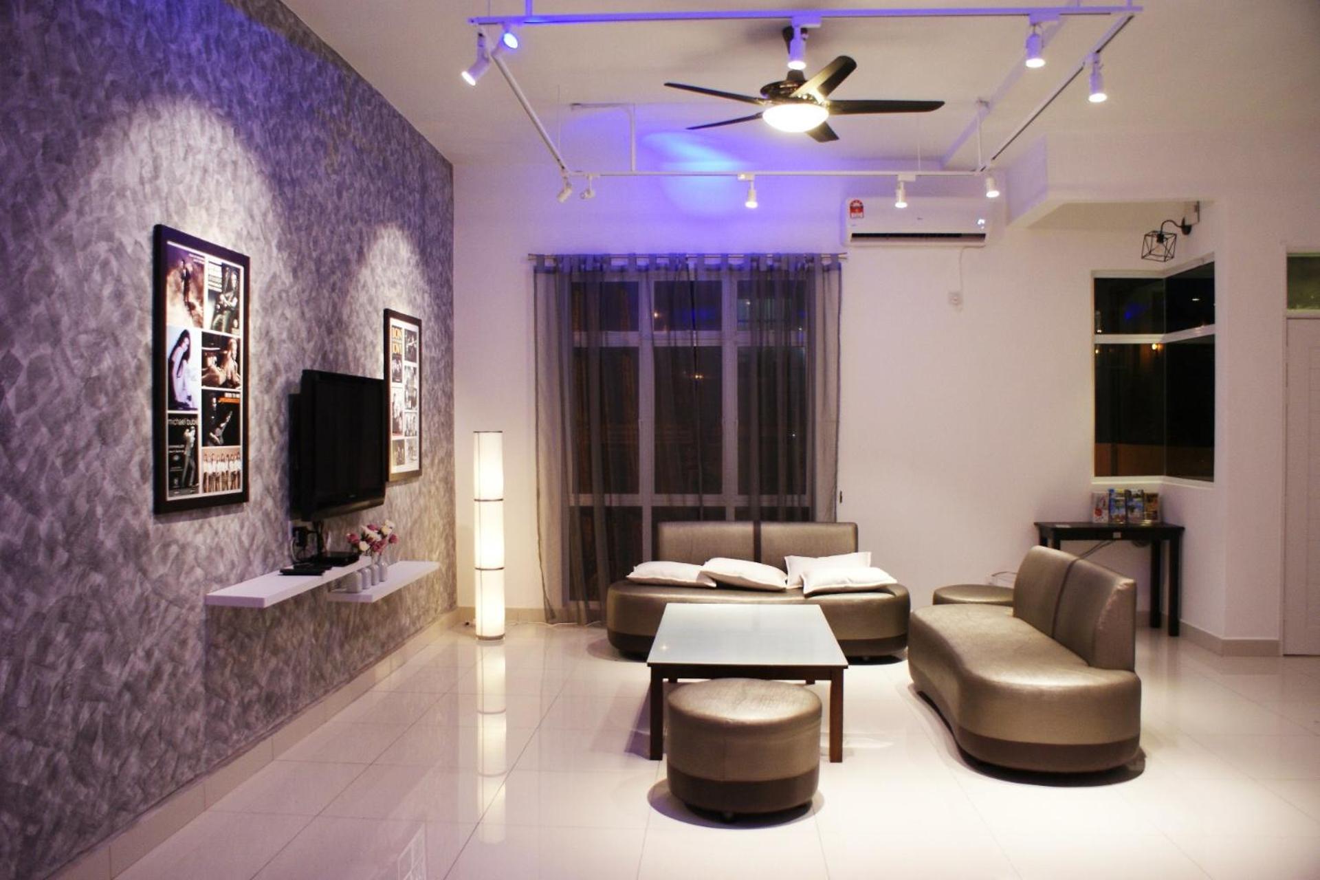 Villa with Sea View - Photo 2