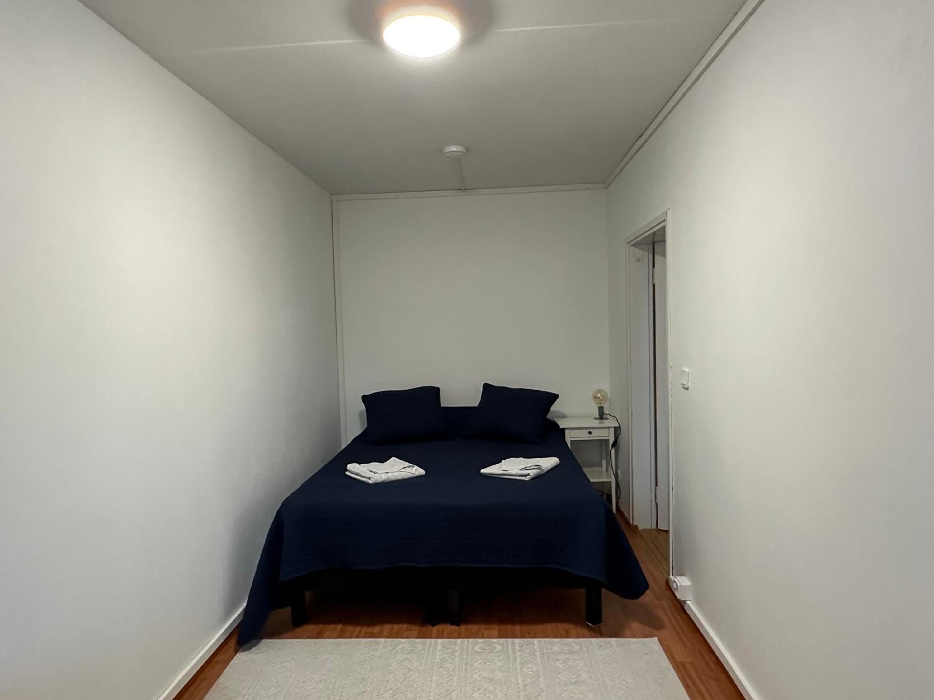 One-Bedroom Apartment photo 2