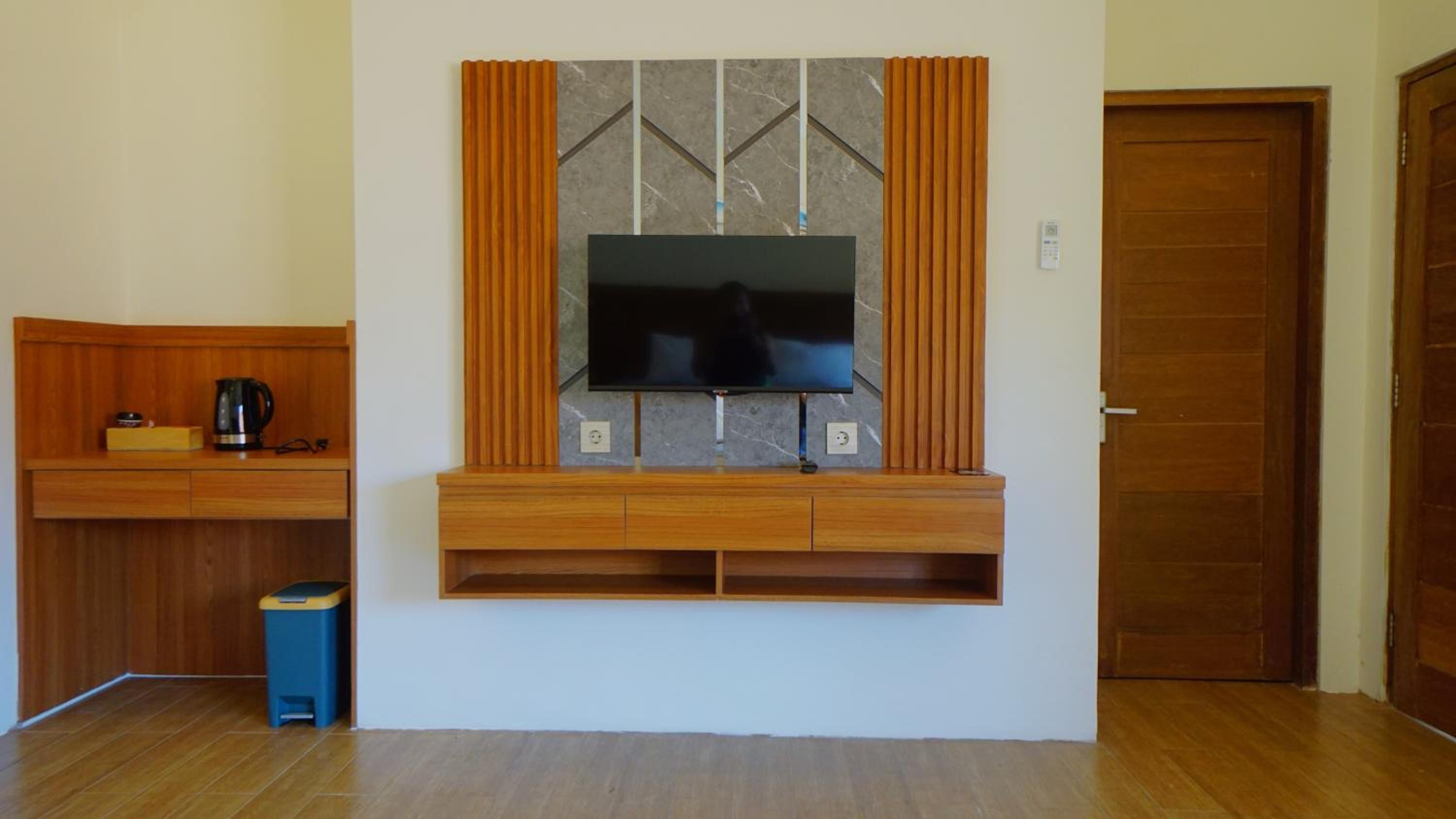Deluxe Double Room photo 2