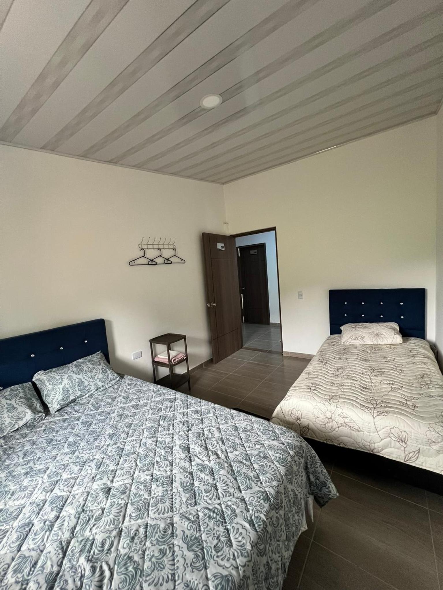 Twin Room with Private Bathroom photo 1