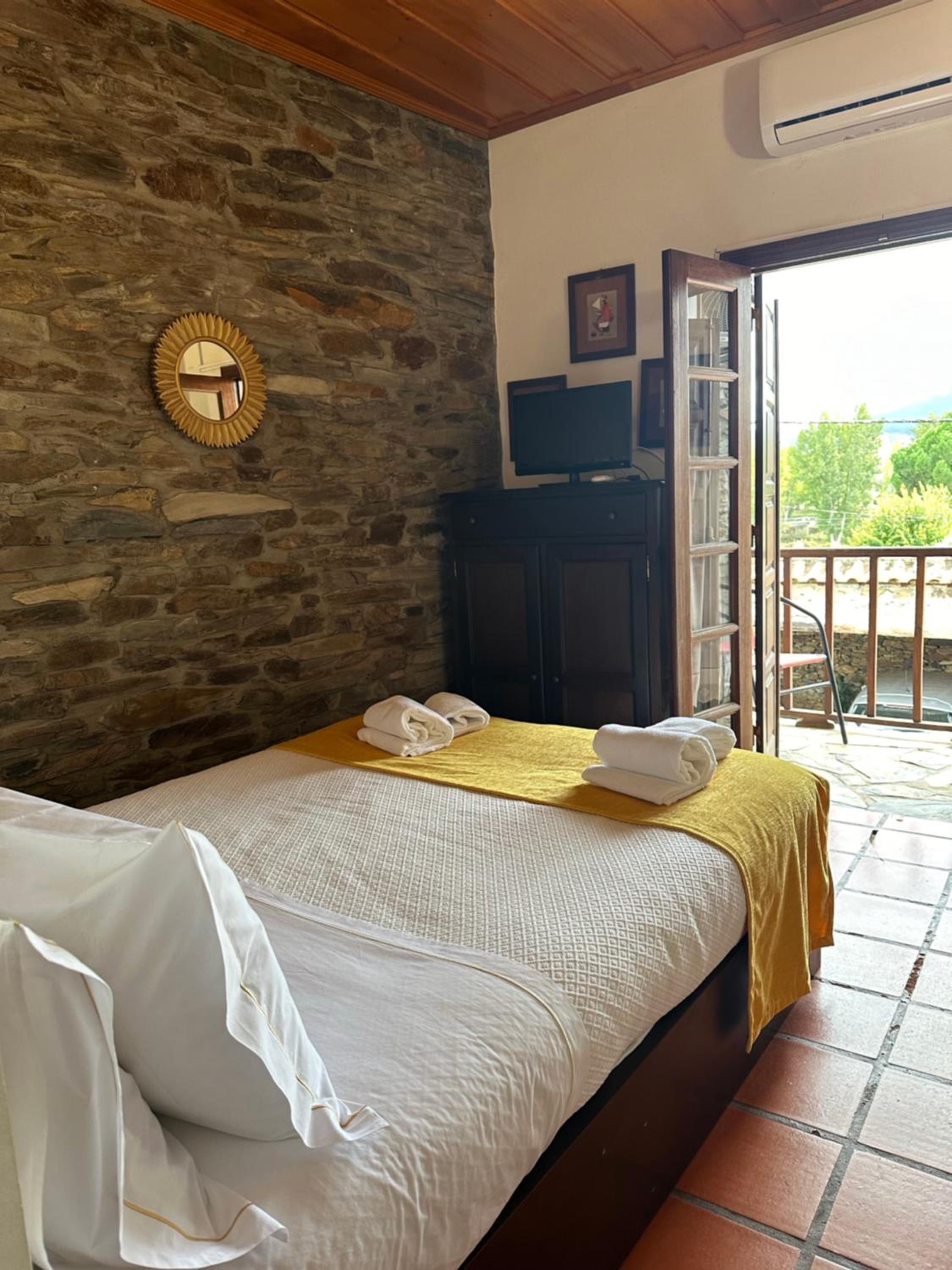 Double Room With Balcony photo 3
