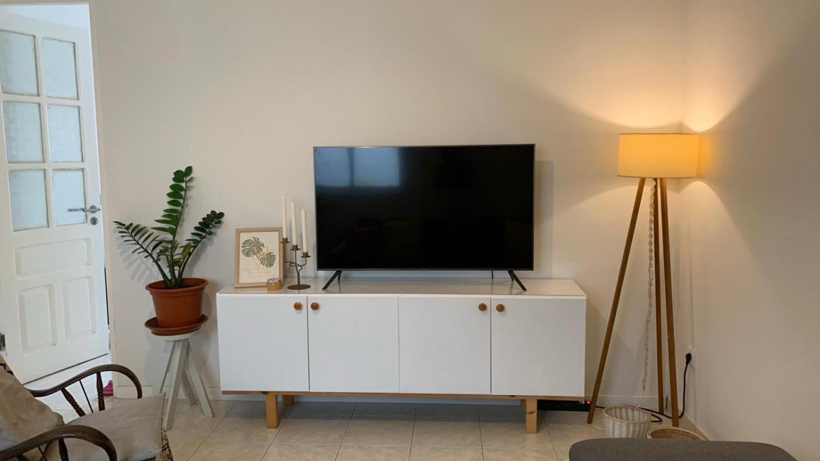 Three-Bedroom Apartment with Balcony photo 1