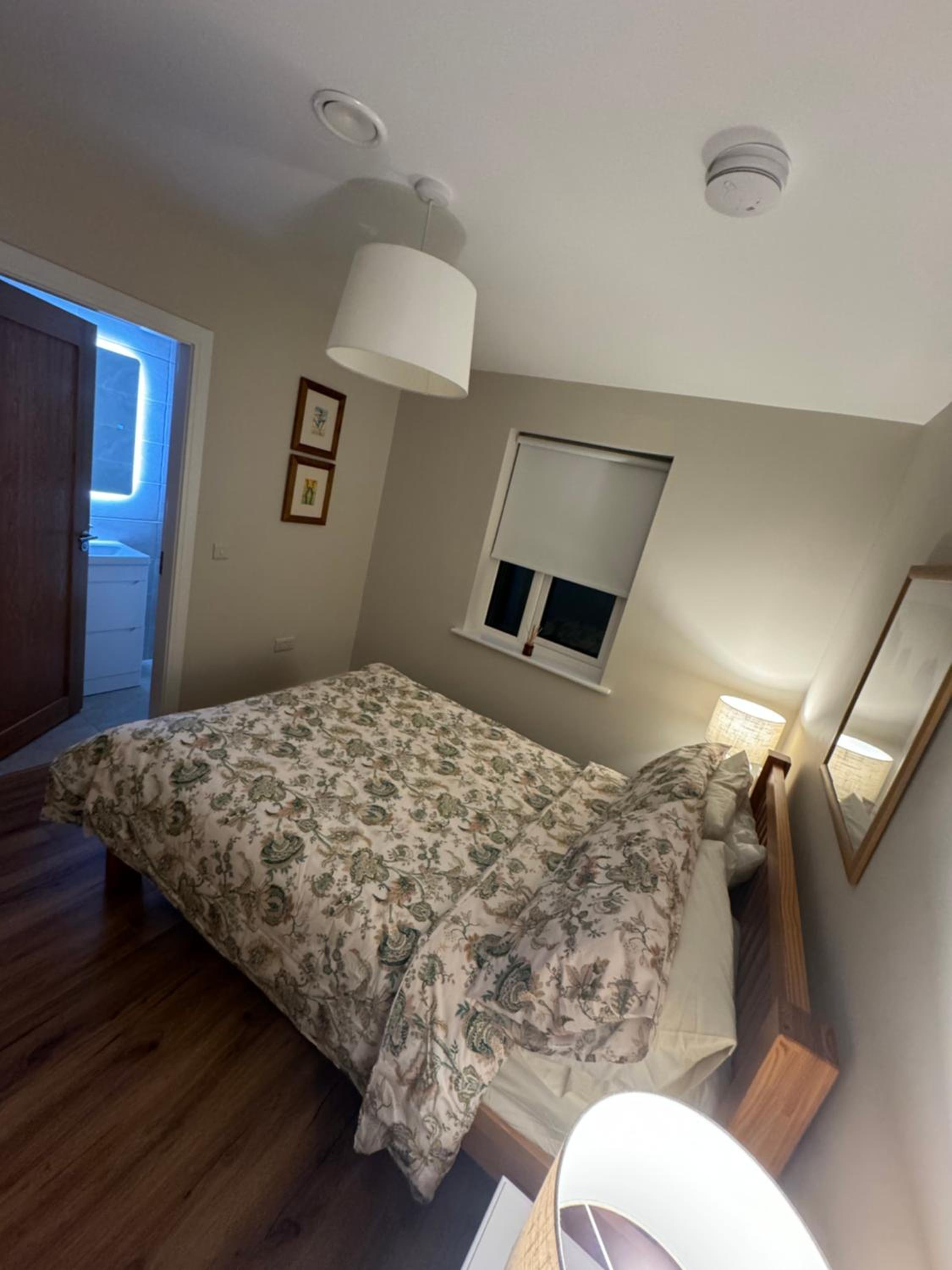 One-Bedroom Apartment - Sea Side photo 2