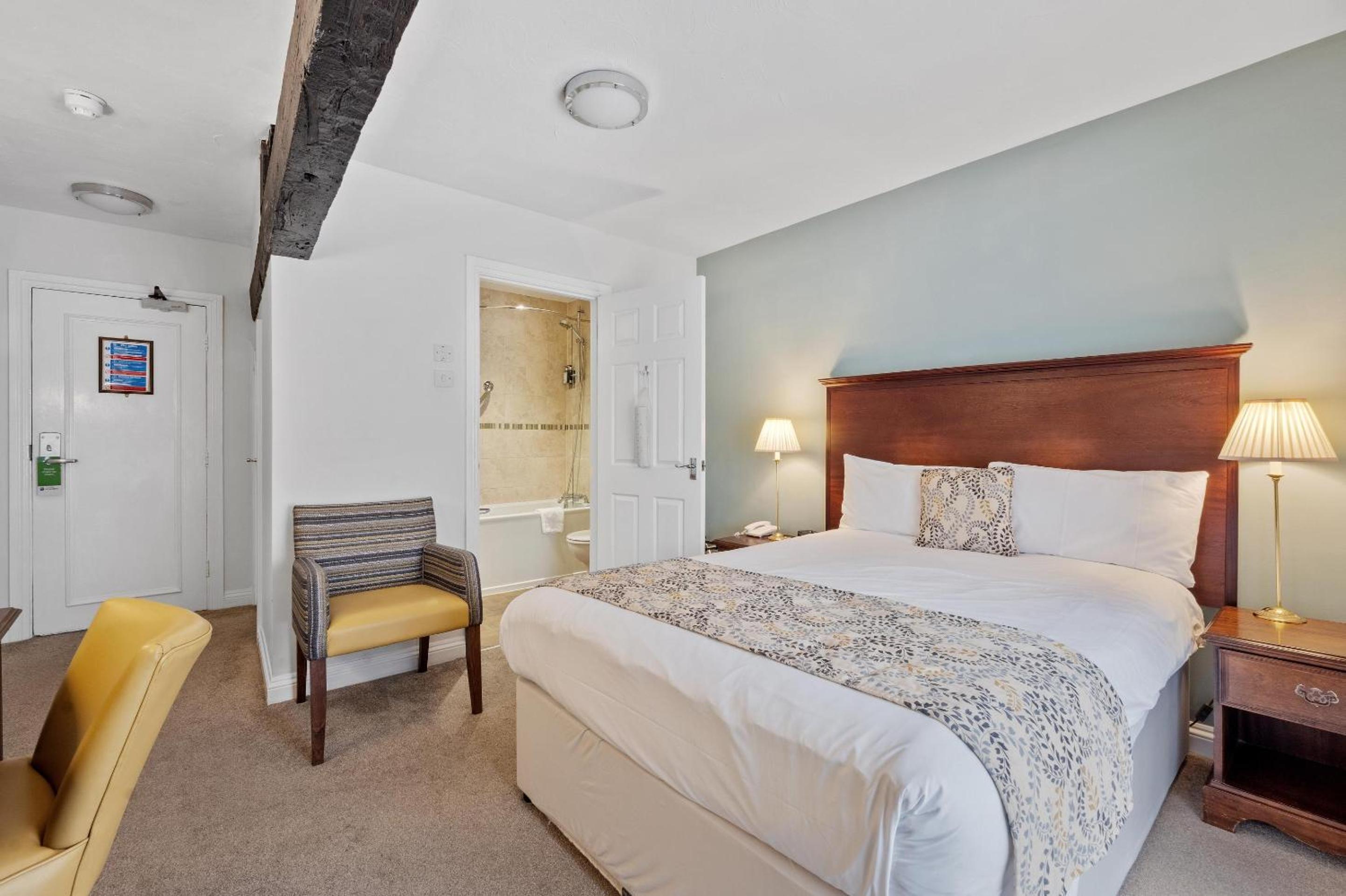 Standard Double Room - Photo 3