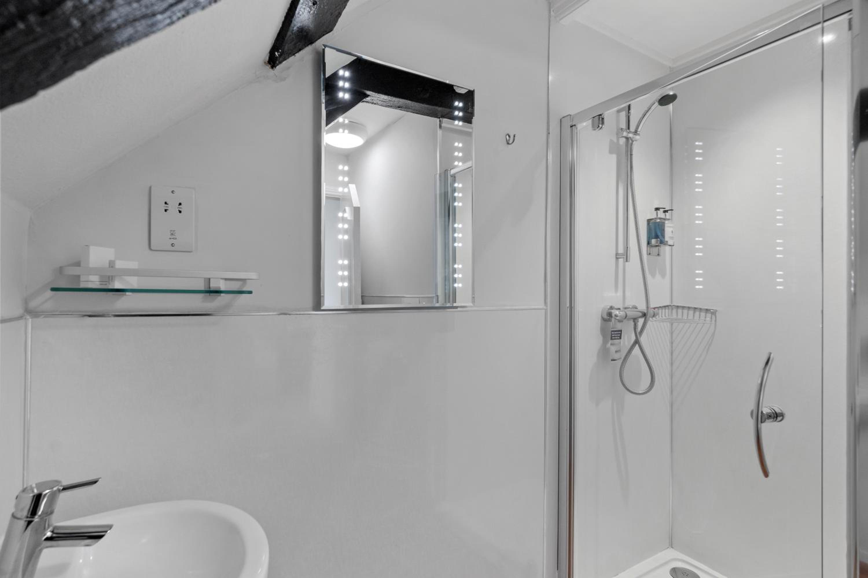 Standard Single Room photo 2