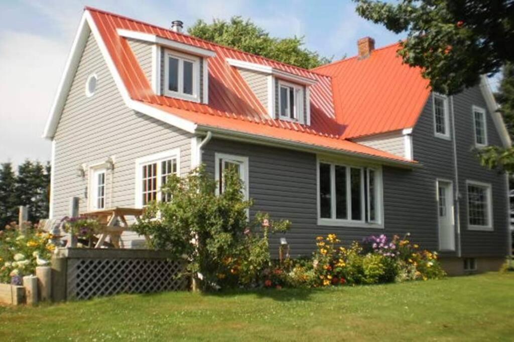 Four-Bedroom House photo 1