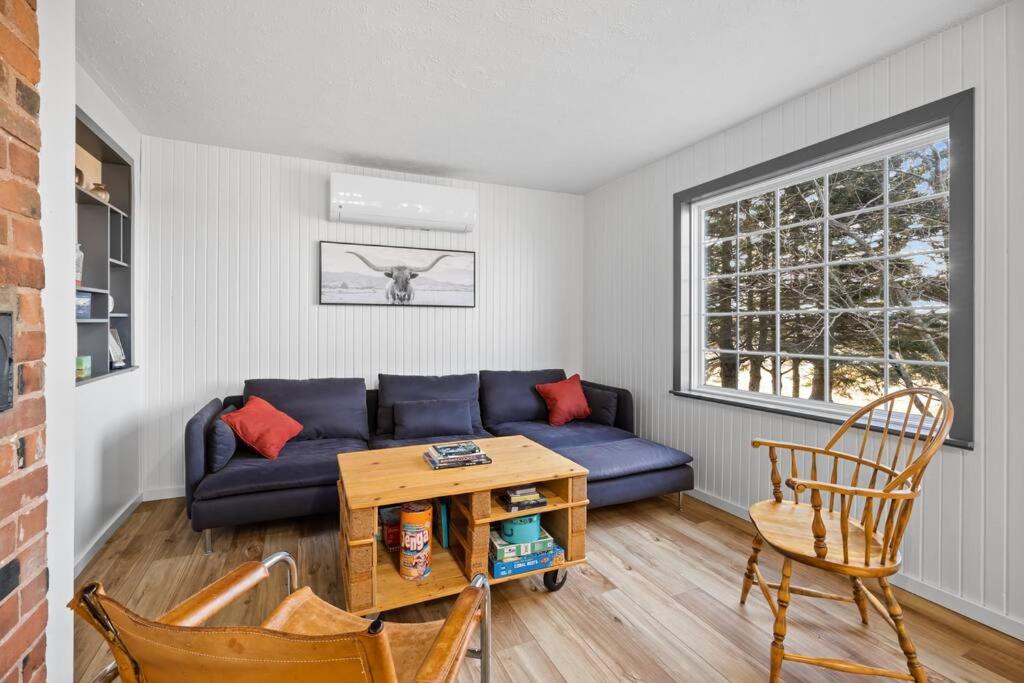 Four-Bedroom House photo 2