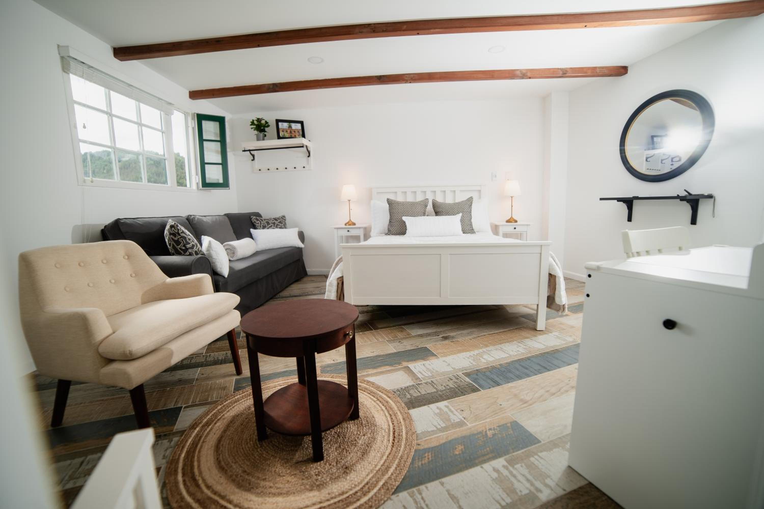 Standard Twin Room with Sofa photo 2
