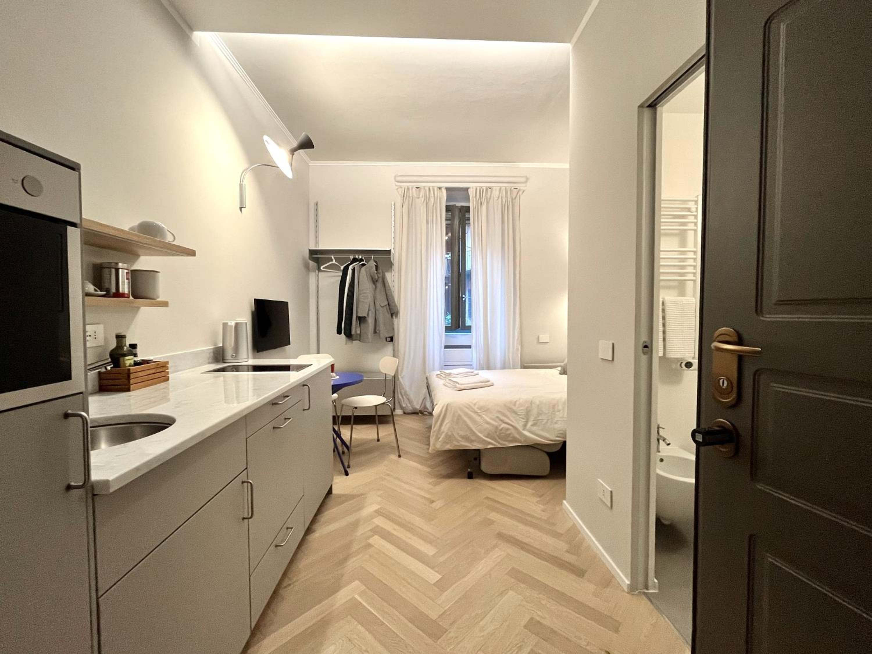 One-Bedroom Apartment