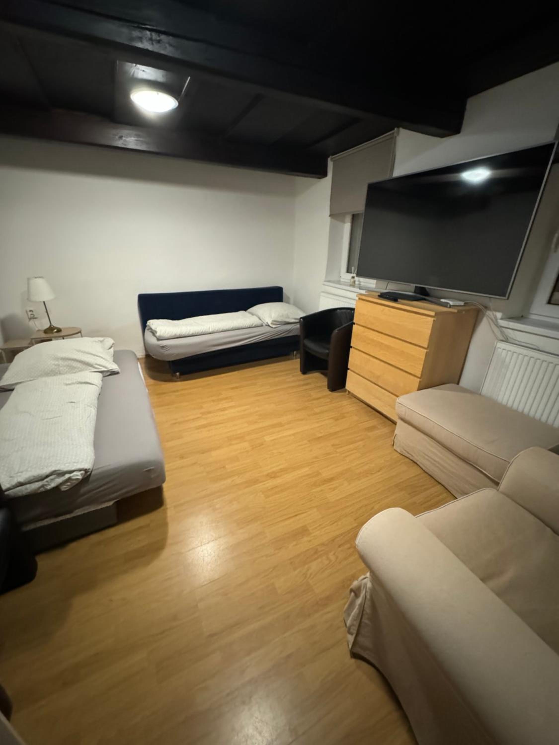 One-Bedroom House photo 2