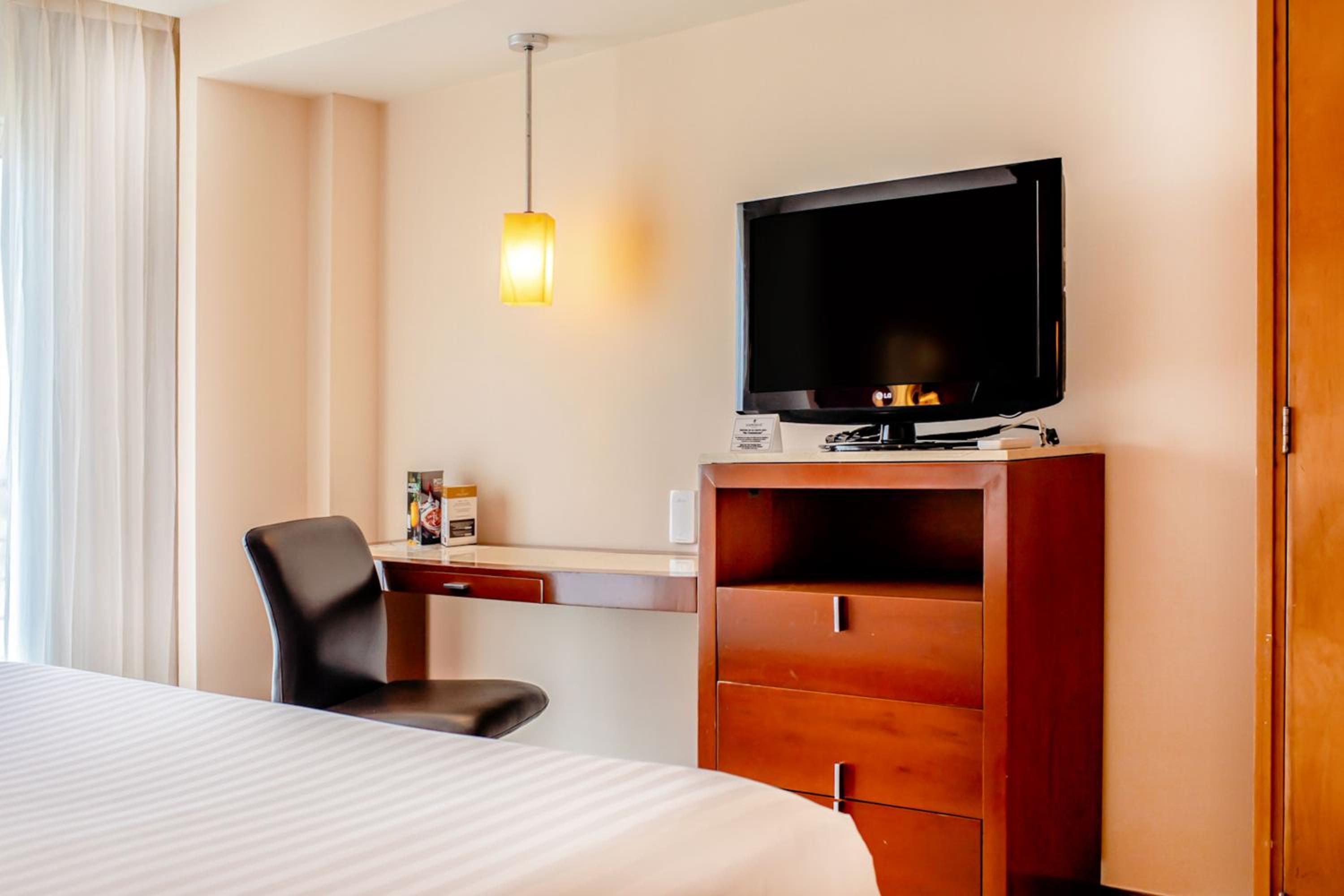Superior King Room - Photo 1