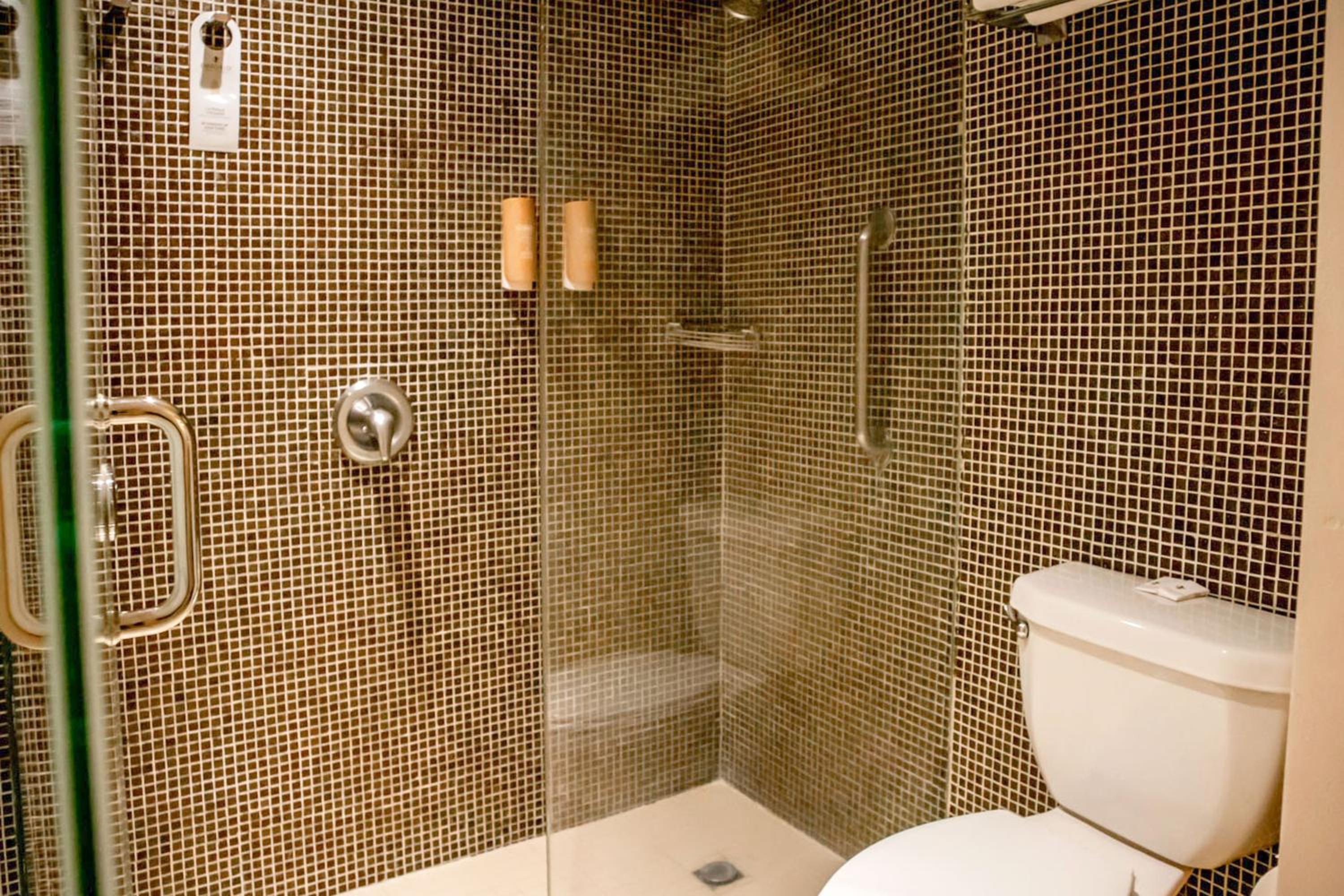 Superior King Room - Photo 4