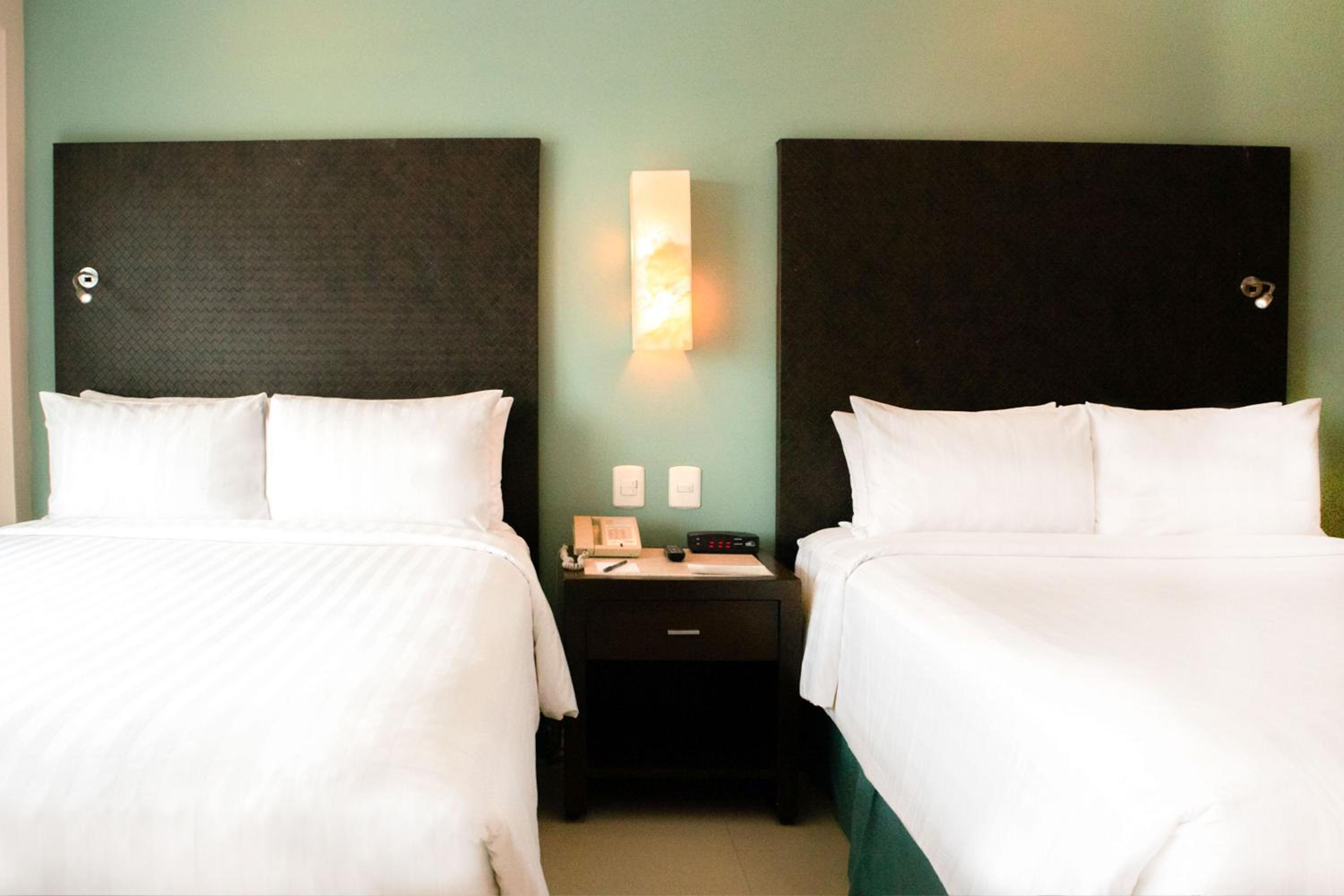 Super Saver Superior Room - Photo 3