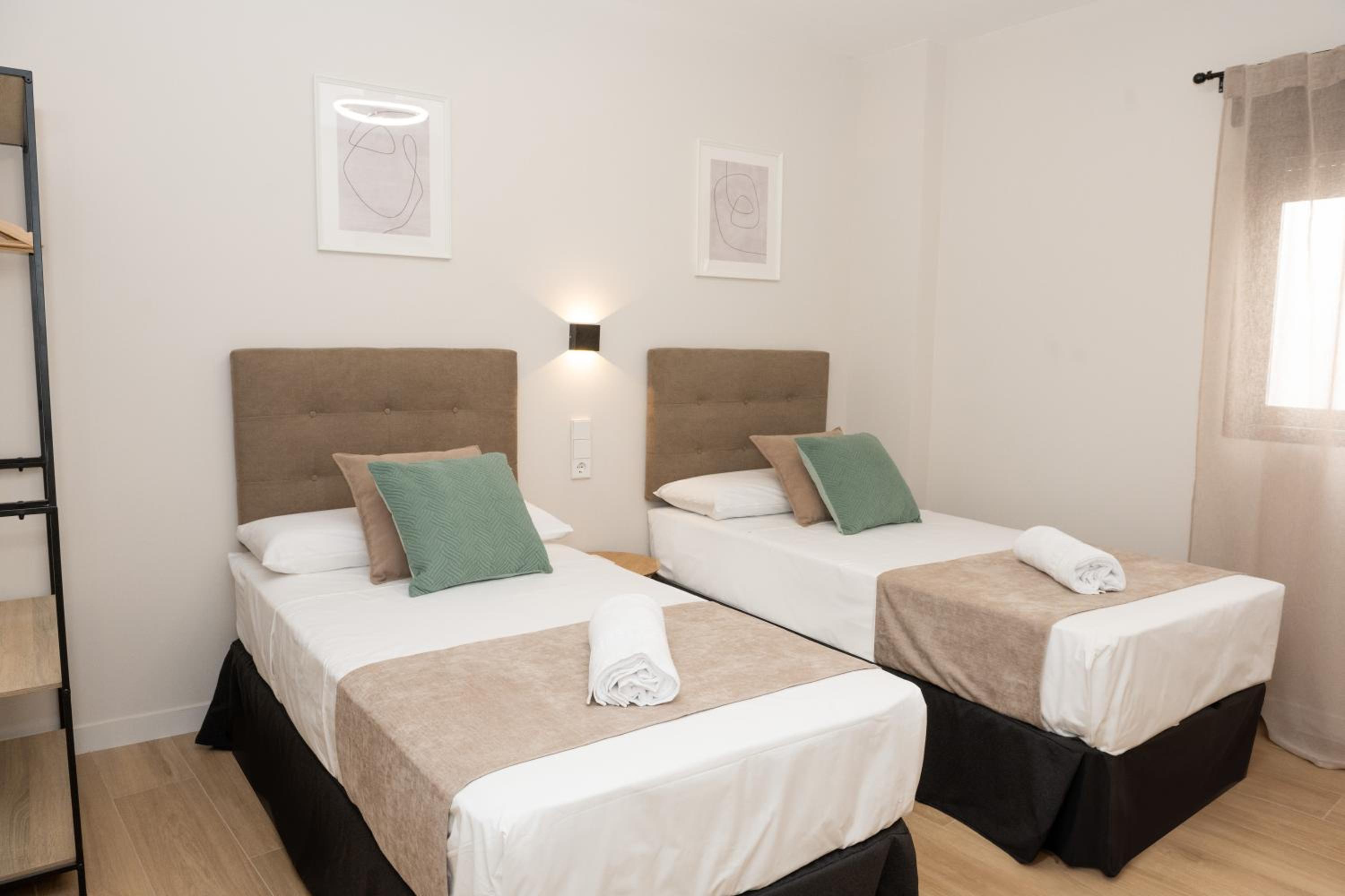 Maisonette photo 2