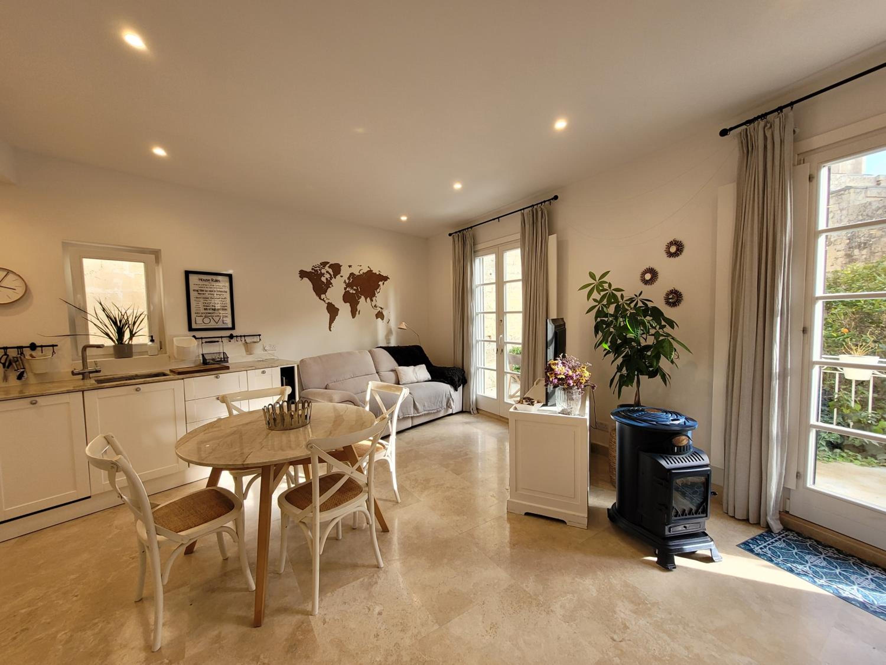 One-Bedroom House