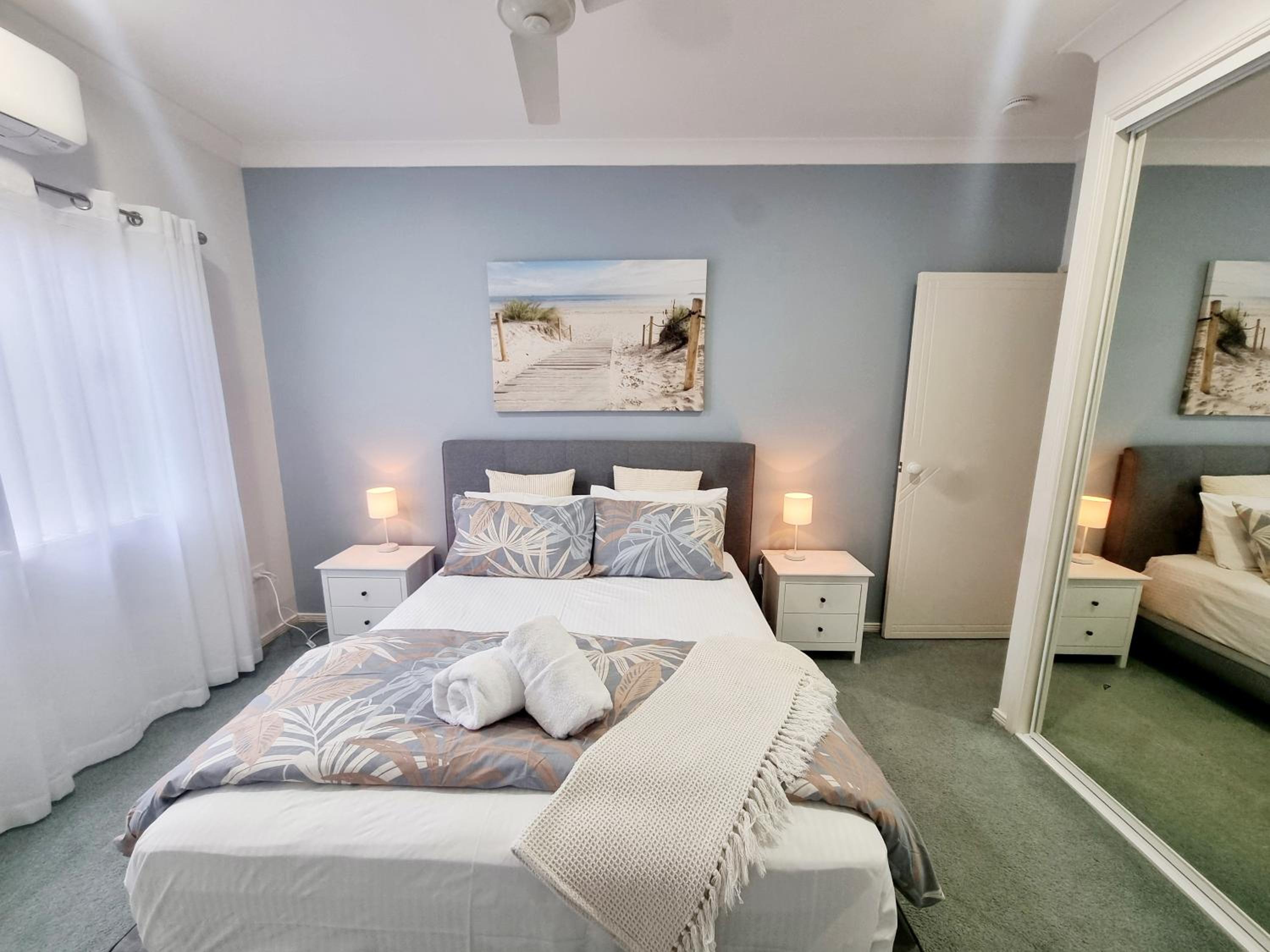 Four-Bedroom House photo 1