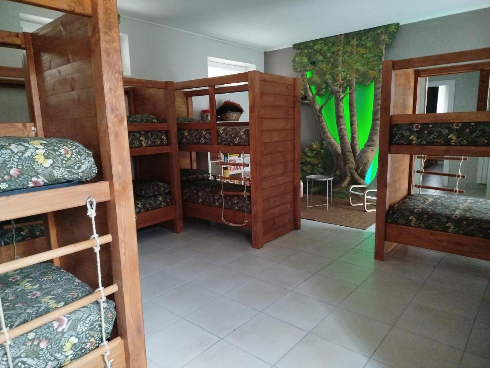 Mixed Dormitory Room photo 3