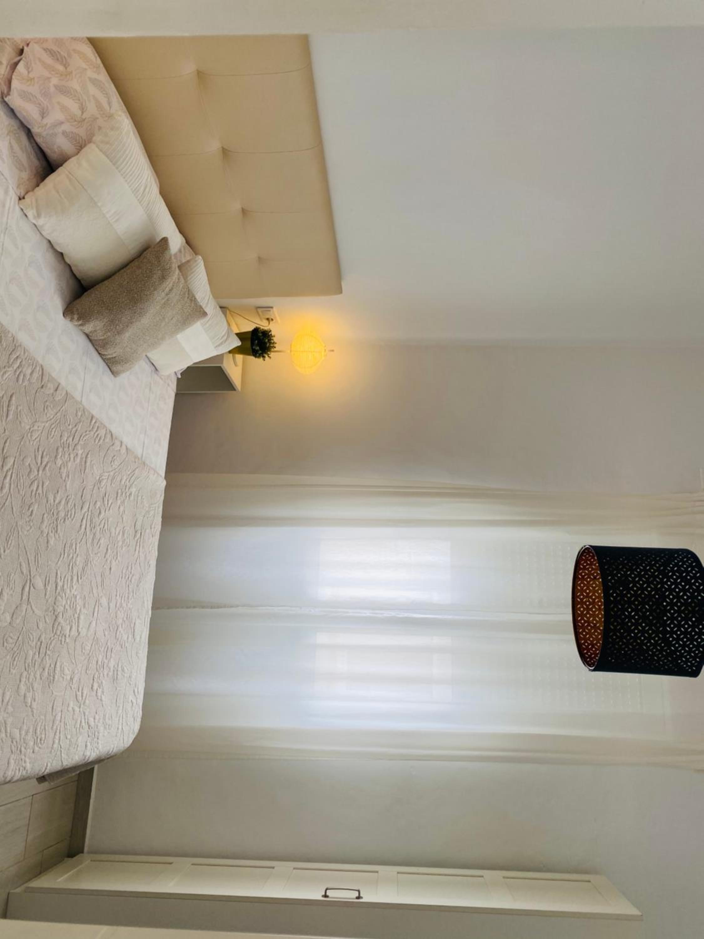 Apartamento de una habitación con balcón